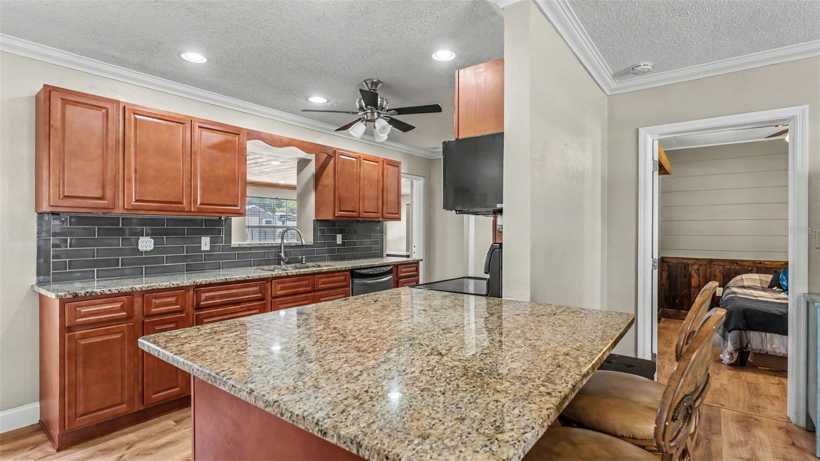 1422 NANCESOWEE AVE