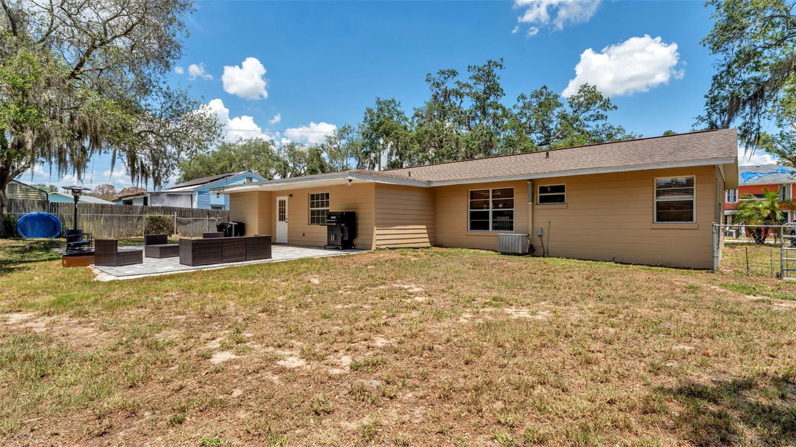 1422 NANCESOWEE AVE