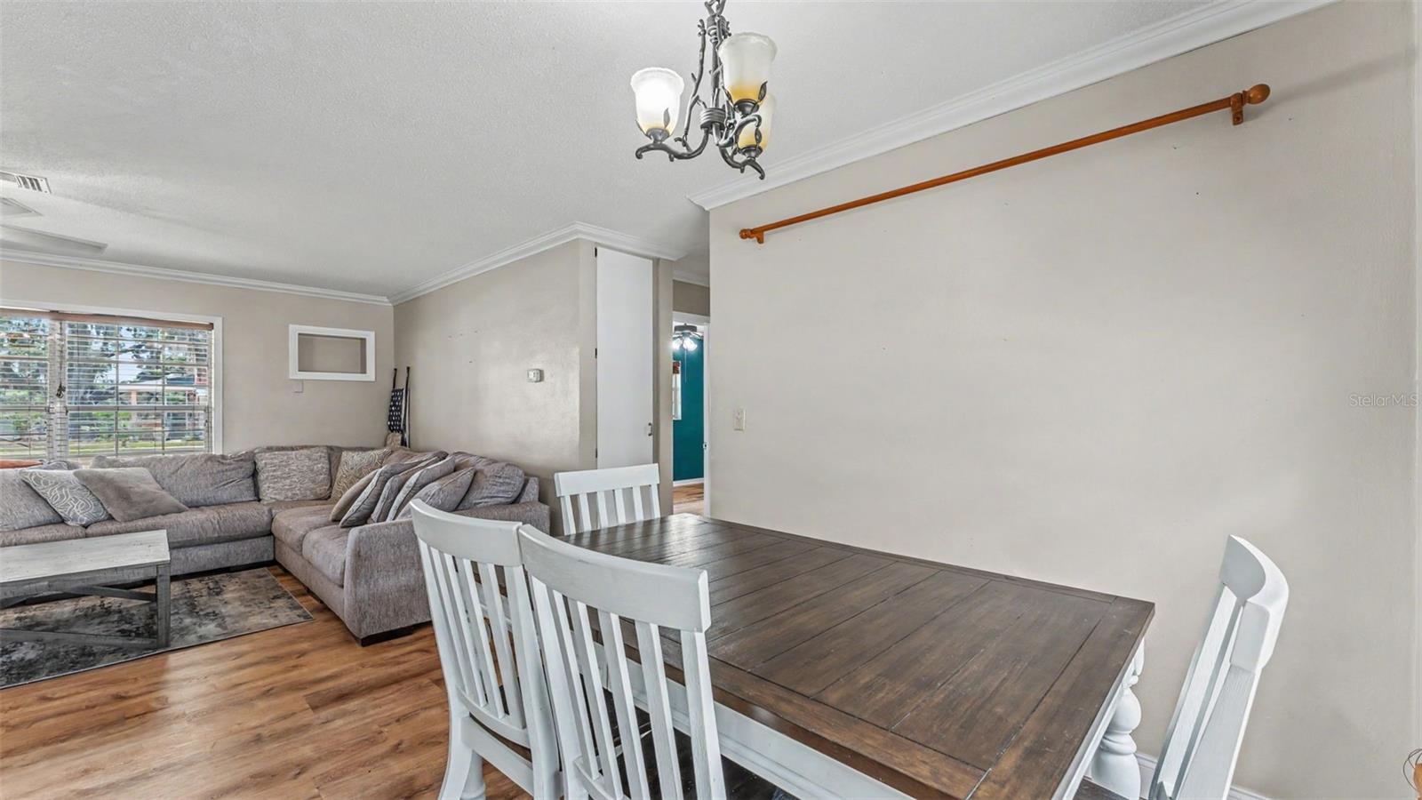 1422 NANCESOWEE AVE