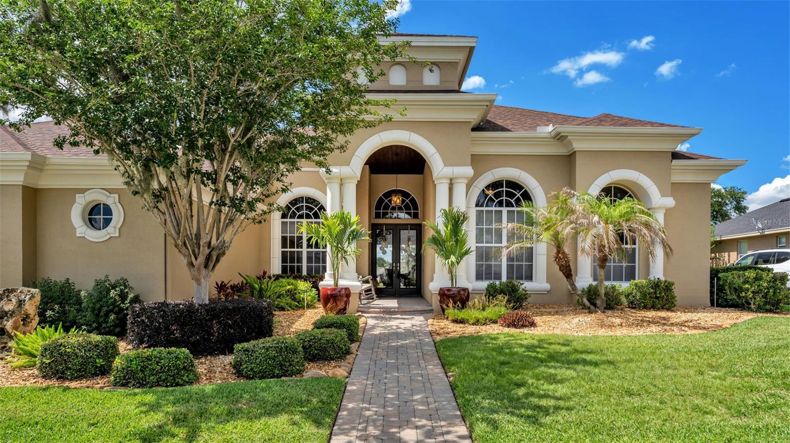 664 WHISPER WOODS DR