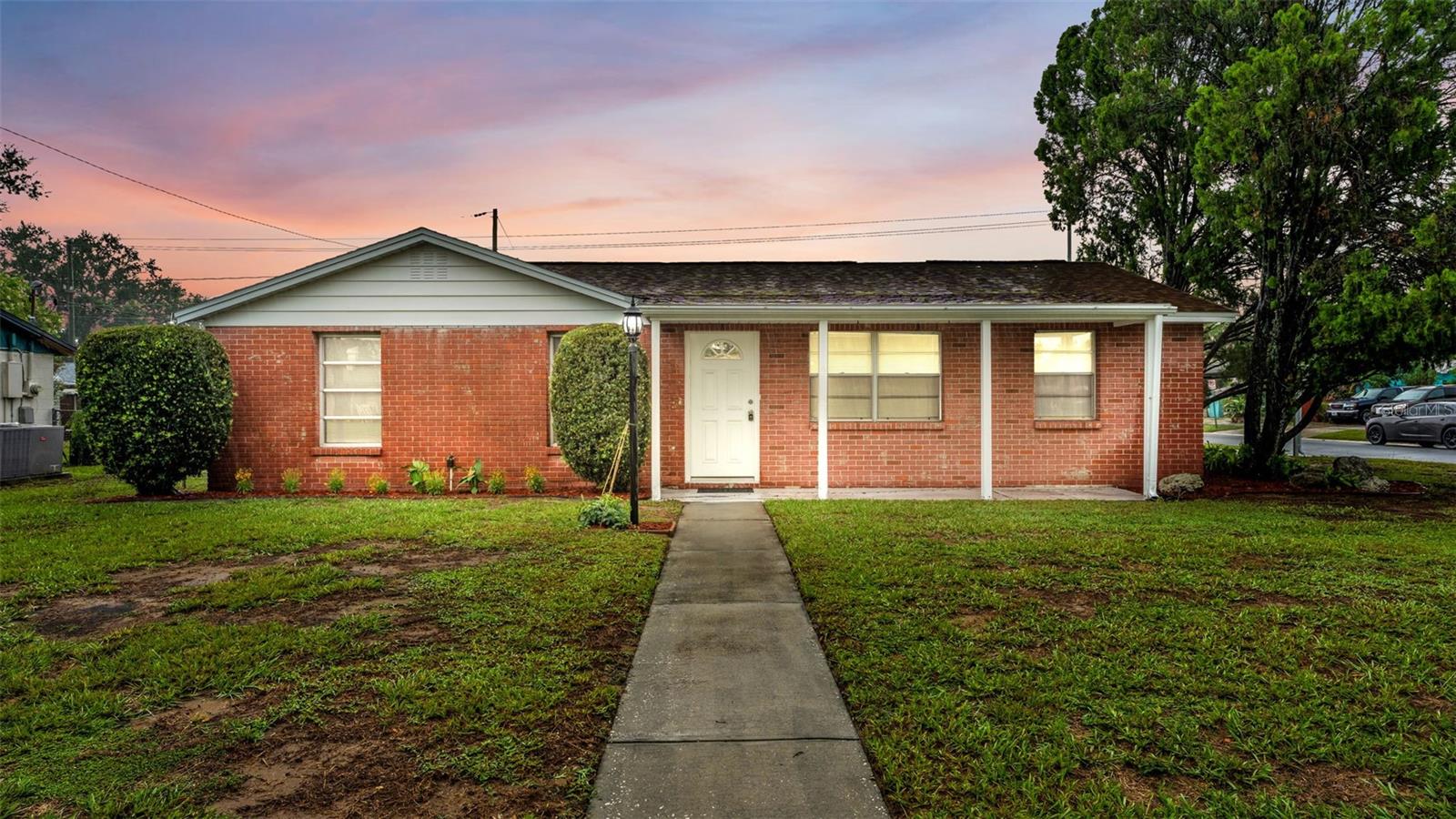 2126 SMITHFIELD PL