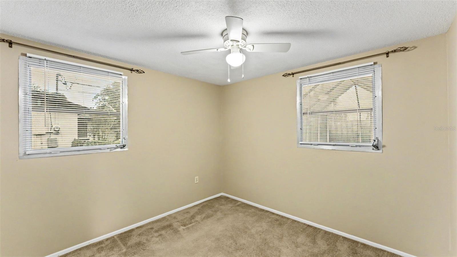 2126 SMITHFIELD PL