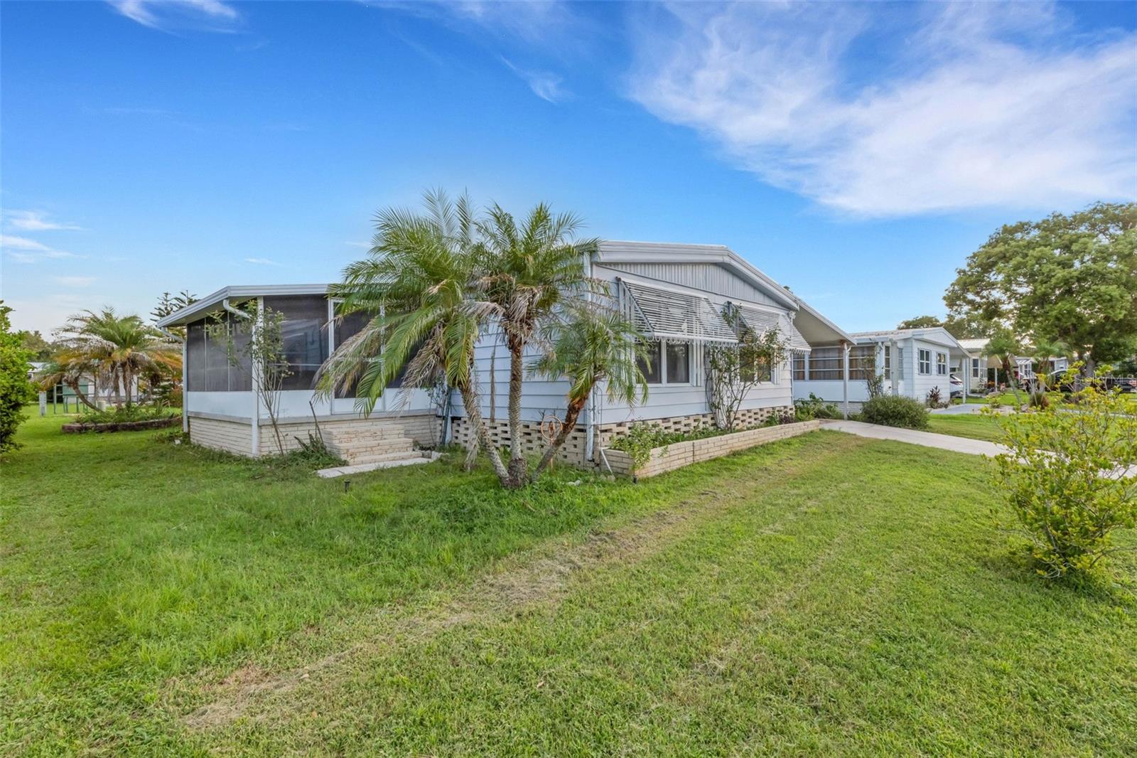 1610 REYNOLDS RD #375
