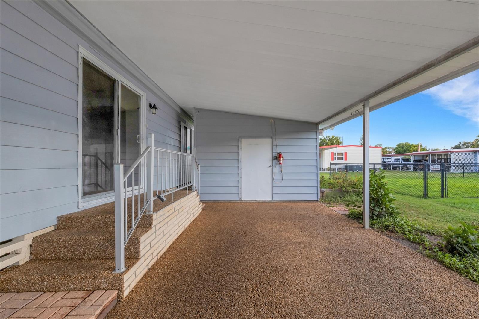 1610 REYNOLDS RD #375