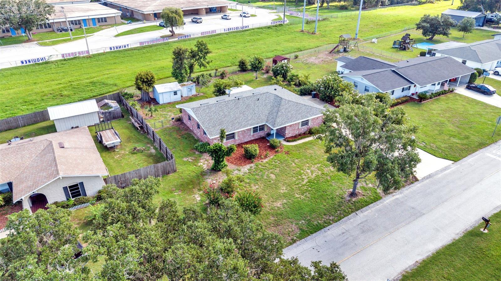 1050 BEARCREEK DR