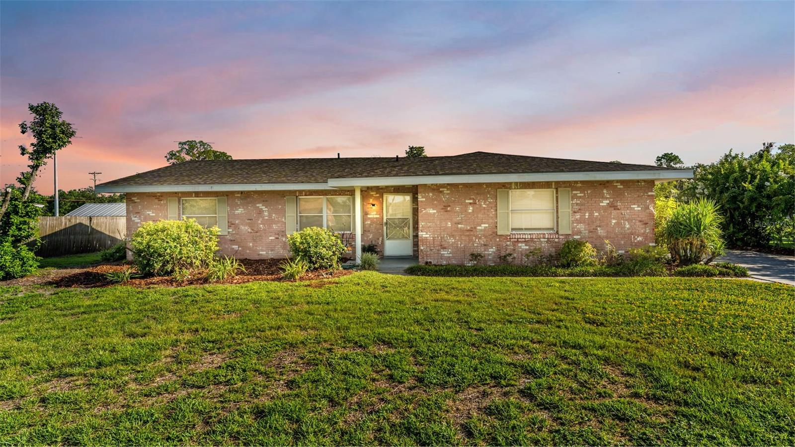 1050 BEARCREEK DR