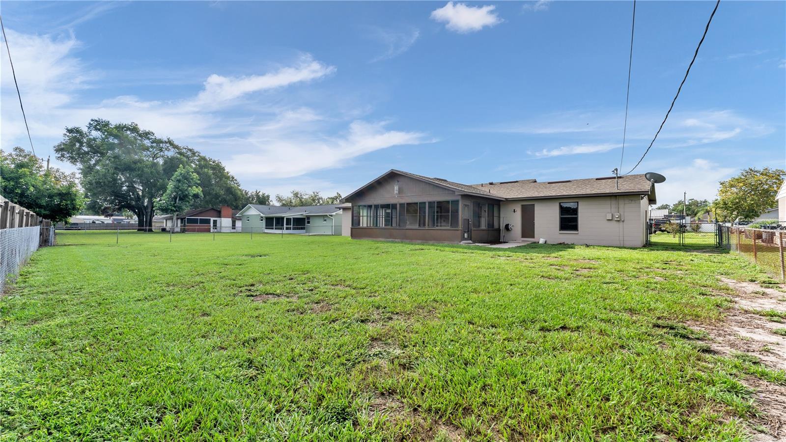1930 HIGH GLEN CT S