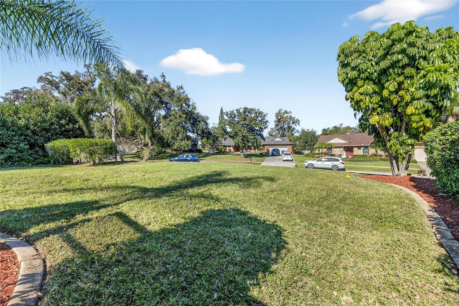 511 SPORTSMAN PARK DR