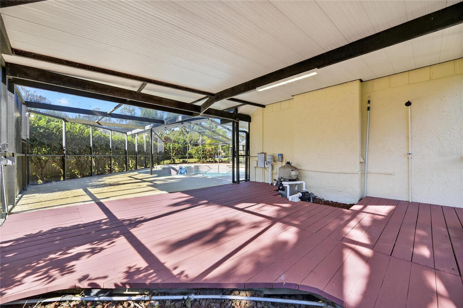 511 SPORTSMAN PARK DR