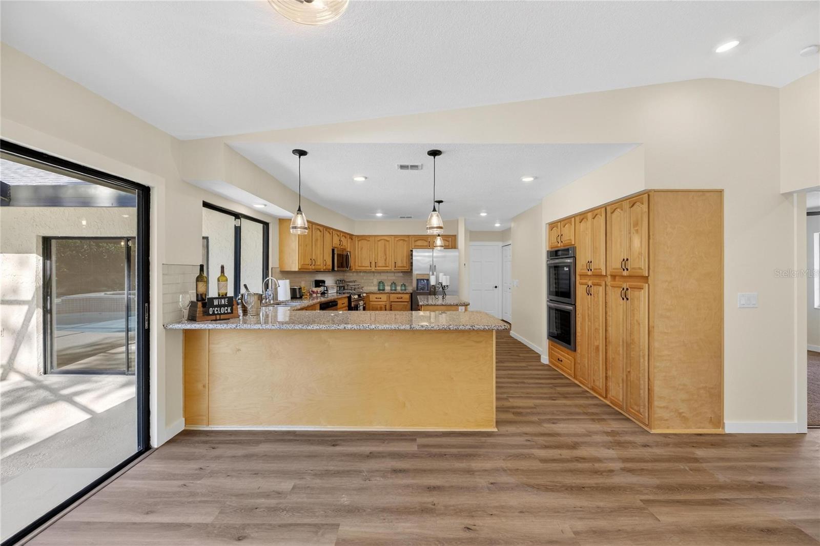 511 SPORTSMAN PARK DR