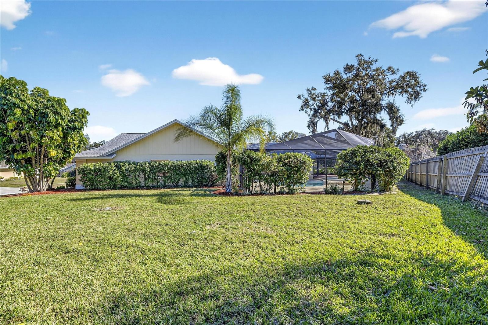 511 SPORTSMAN PARK DR