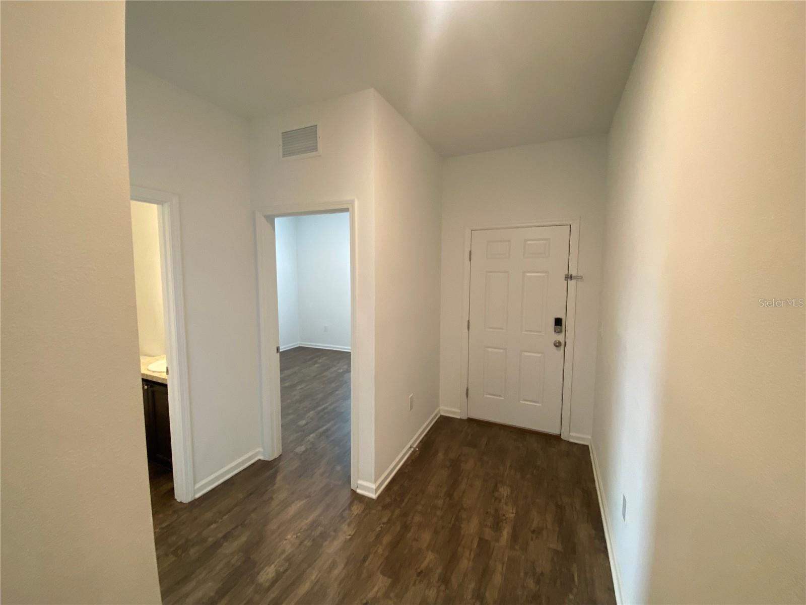 3808 SPRUCE CREEK DR