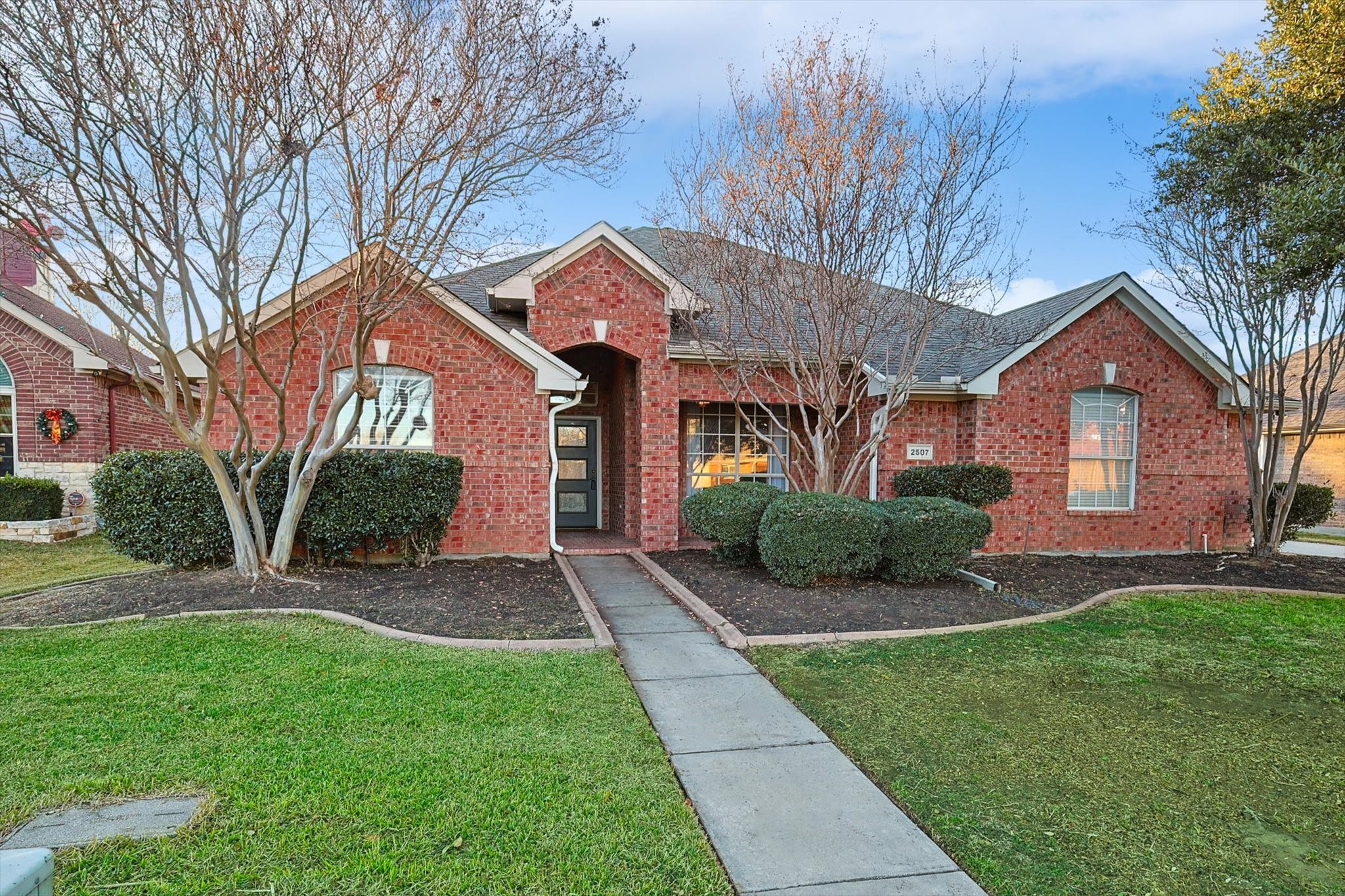 2507 Kenilworth Drive