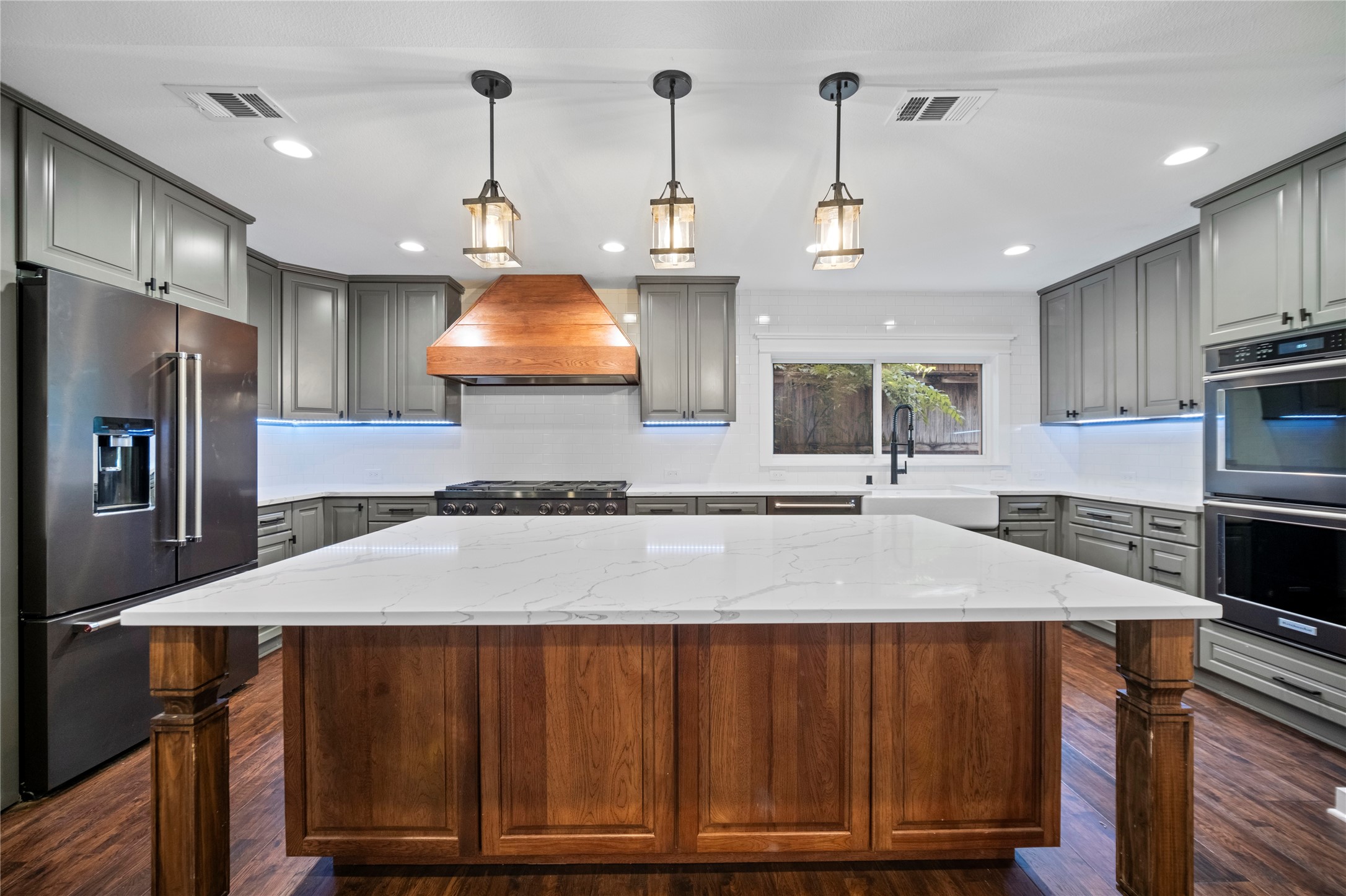 9839 Elmcrest Drive