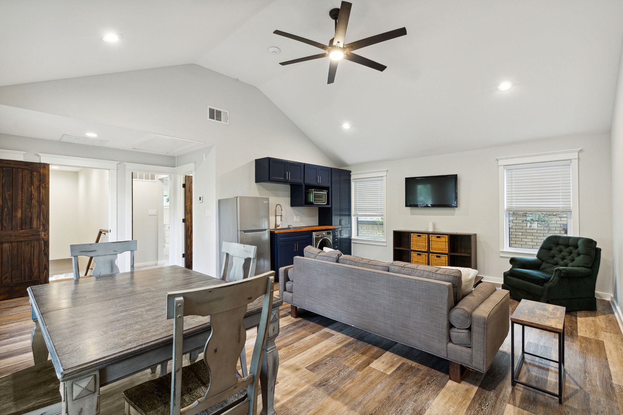 9839 Elmcrest Drive