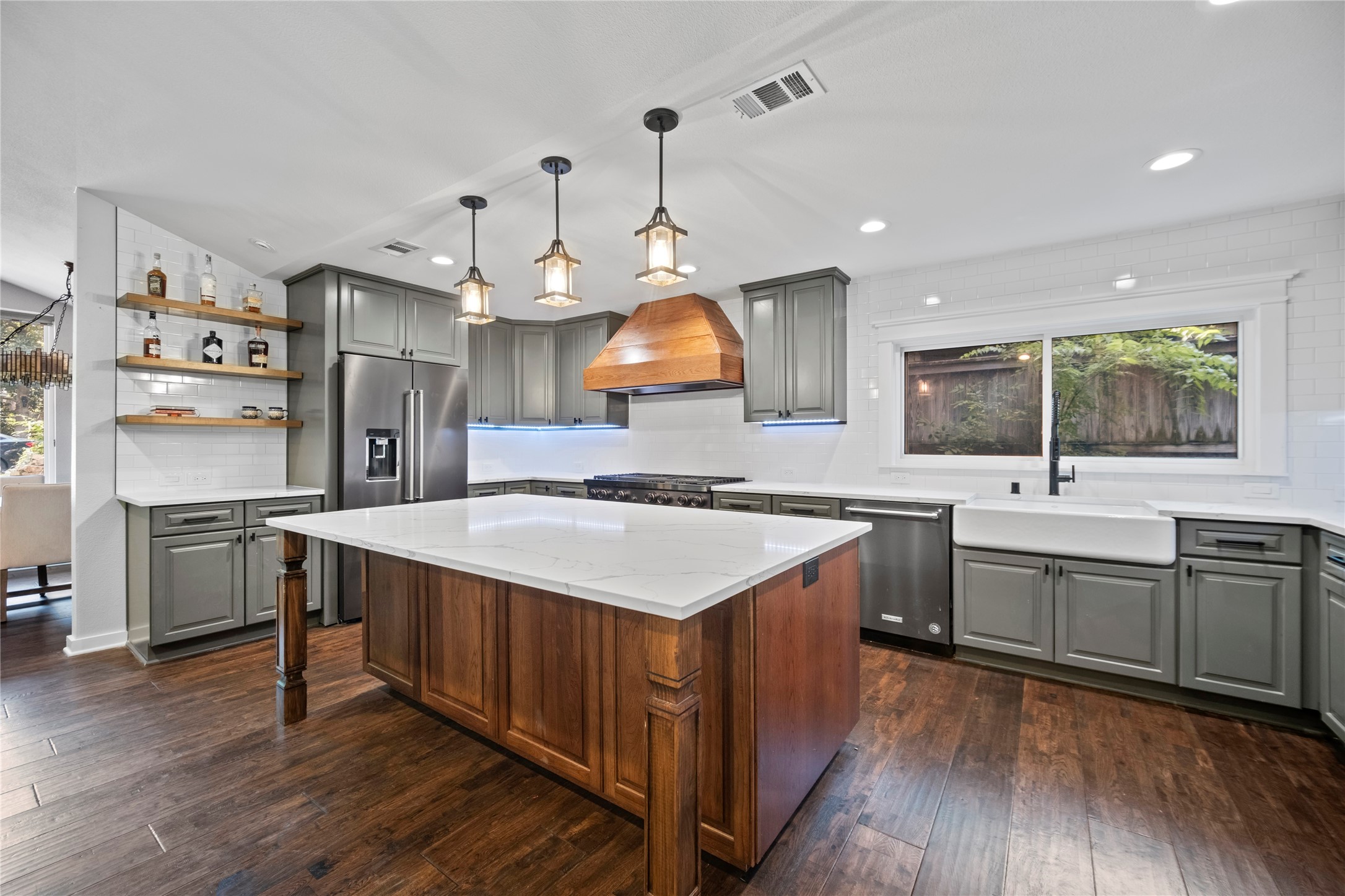 9839 Elmcrest Drive