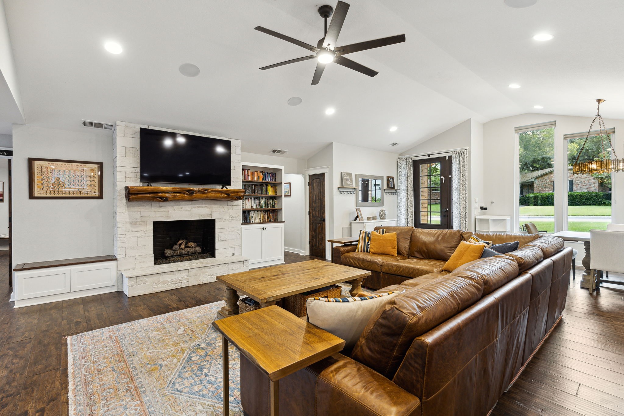 9839 Elmcrest Drive