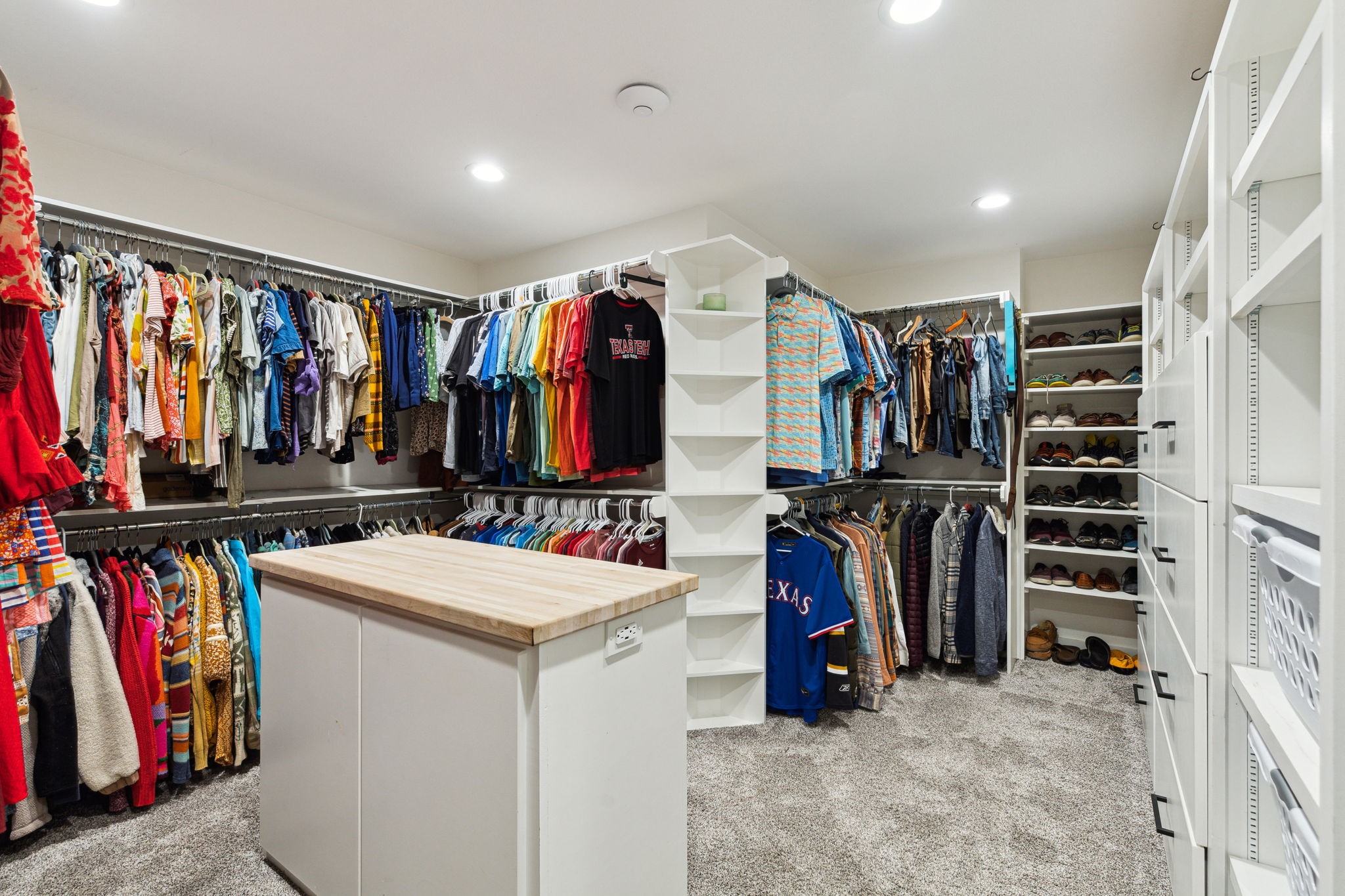 9839 Elmcrest Drive