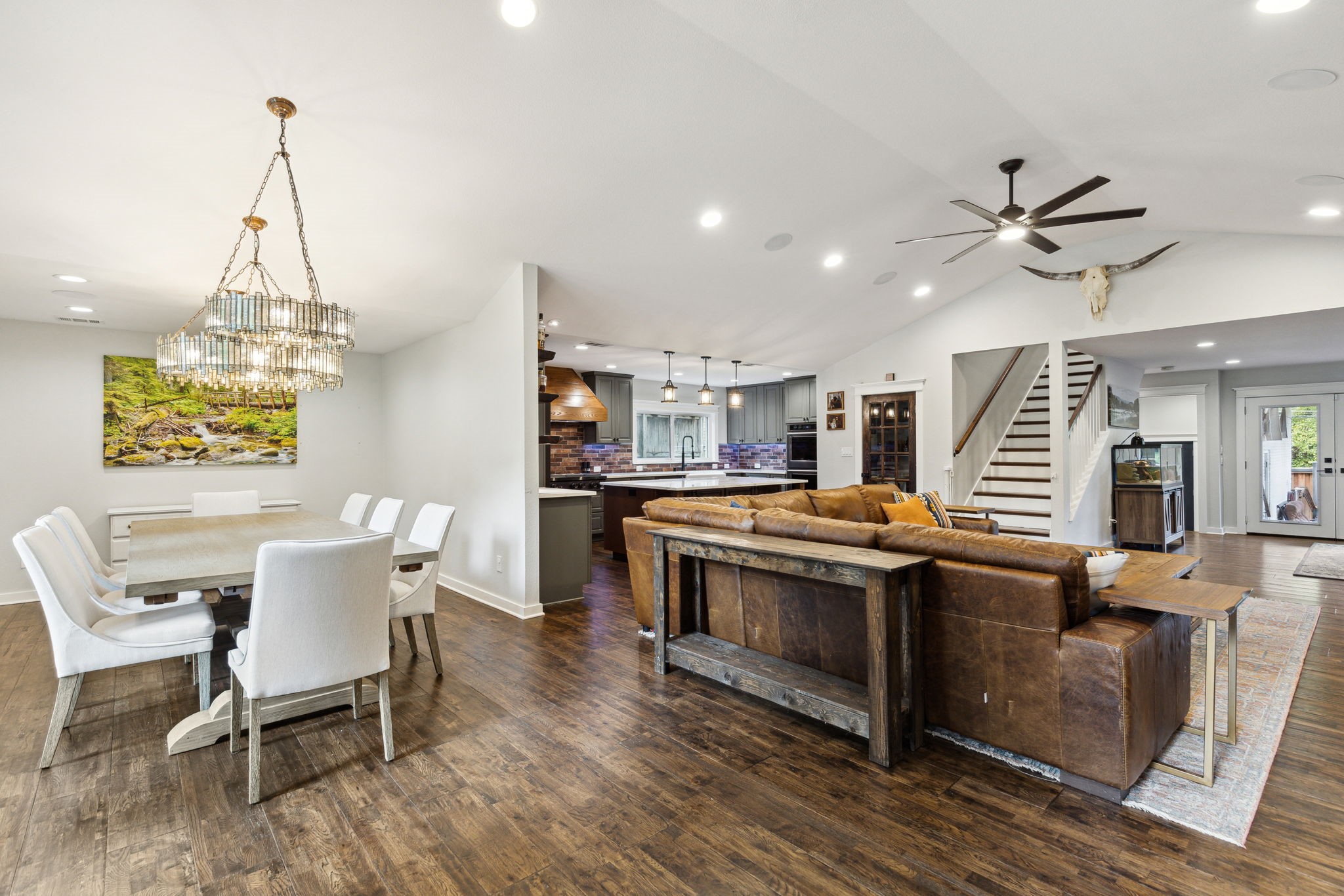 9839 Elmcrest Drive