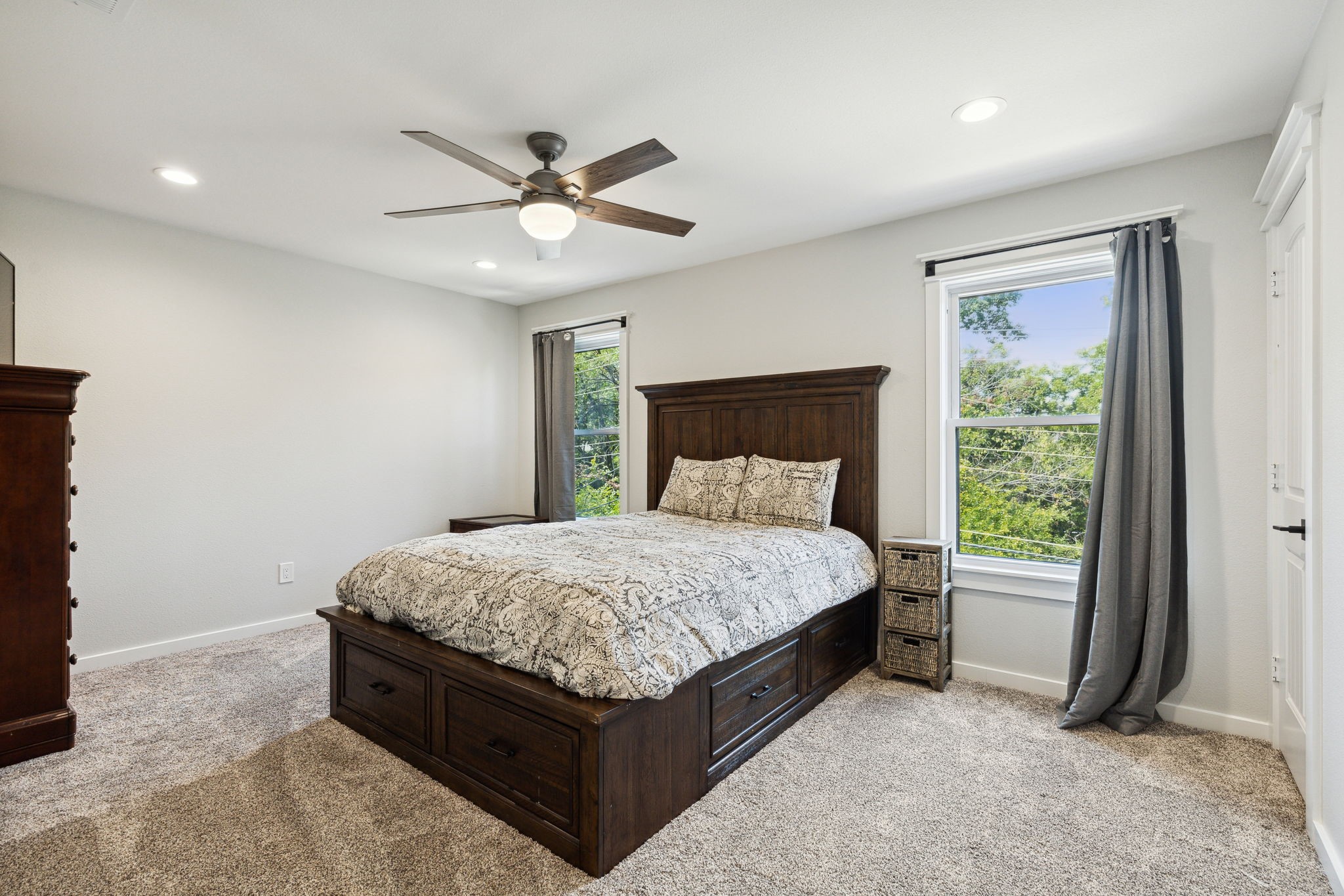 9839 Elmcrest Drive