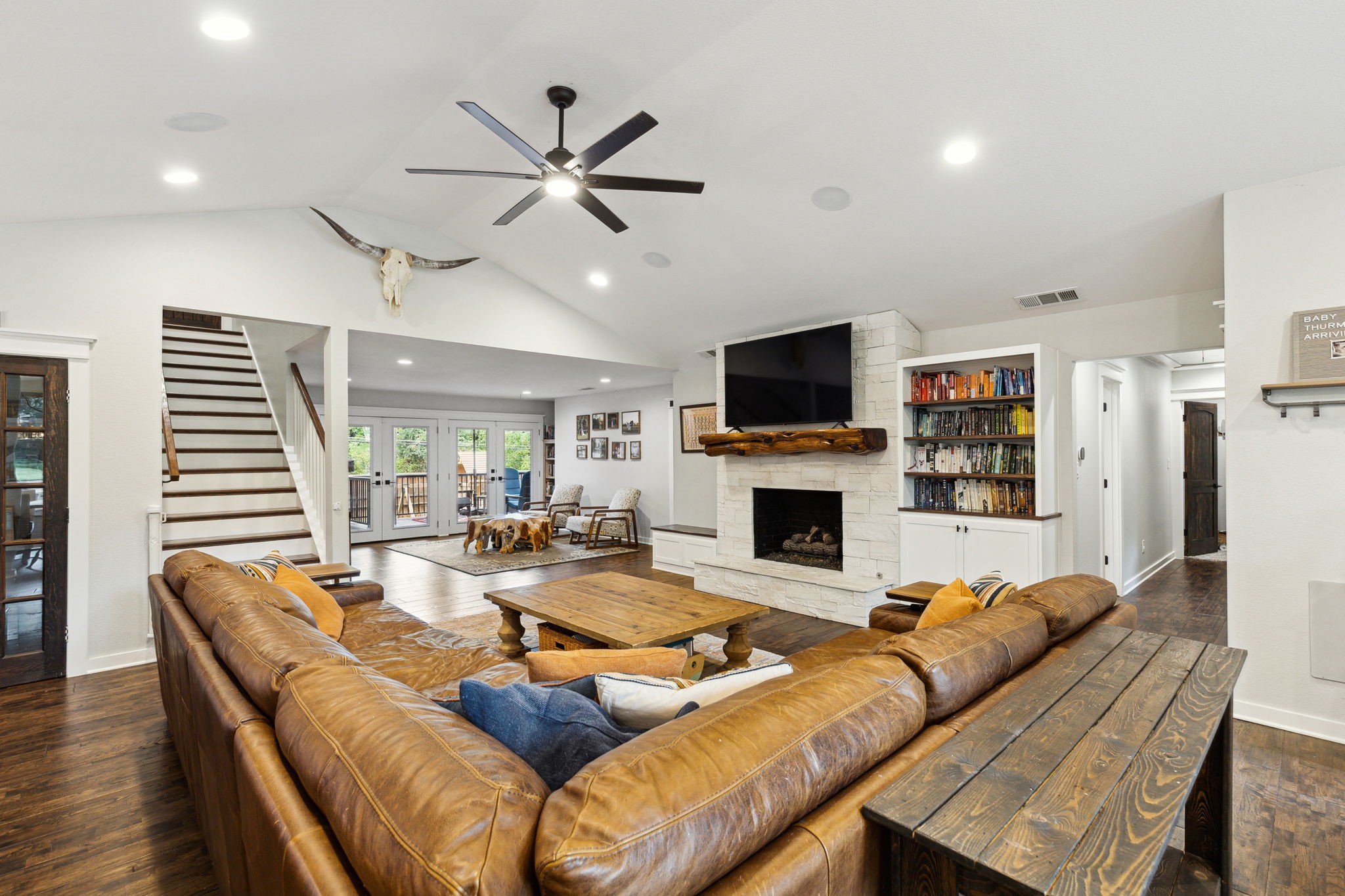 9839 Elmcrest Drive