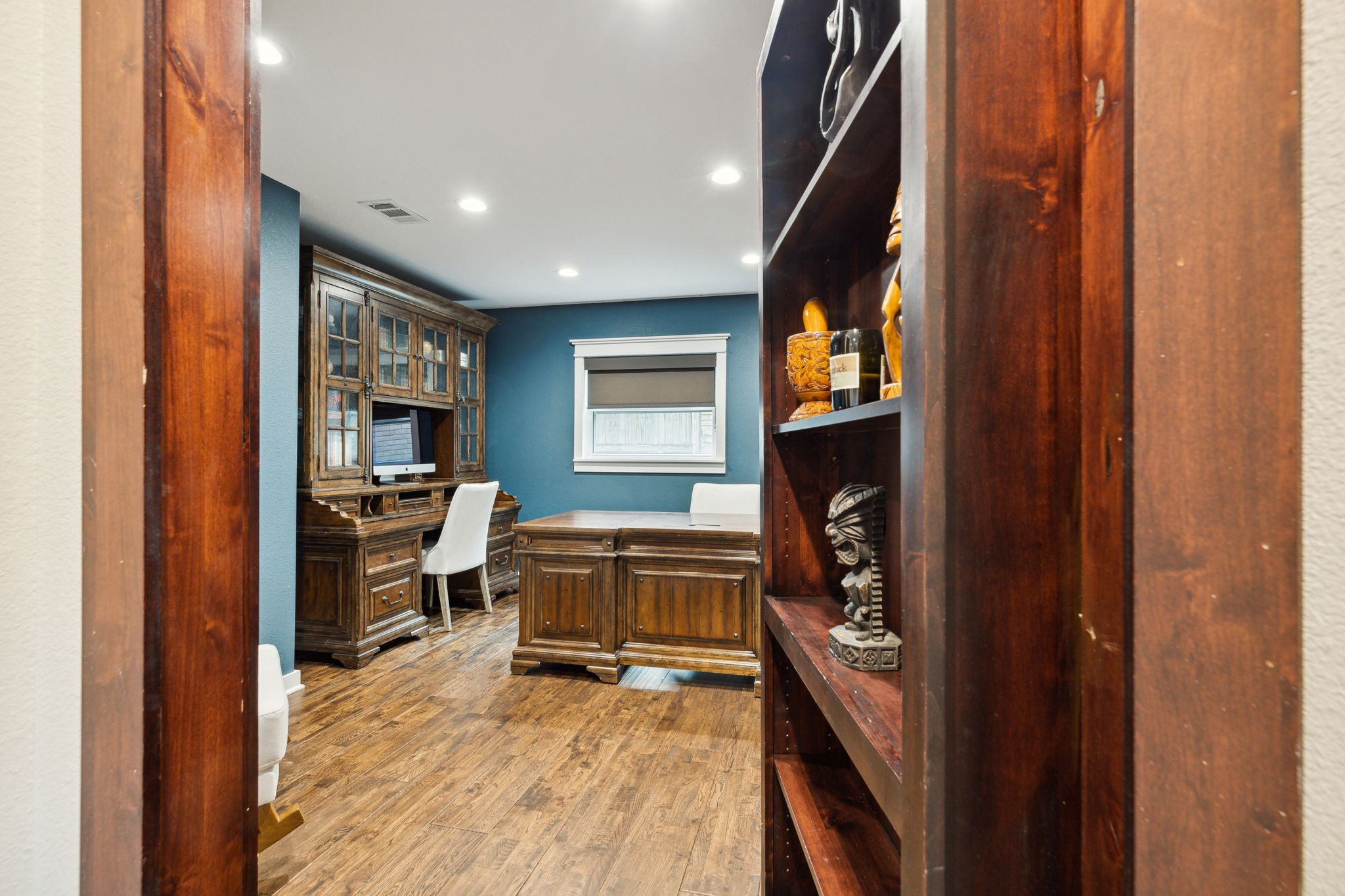 9839 Elmcrest Drive
