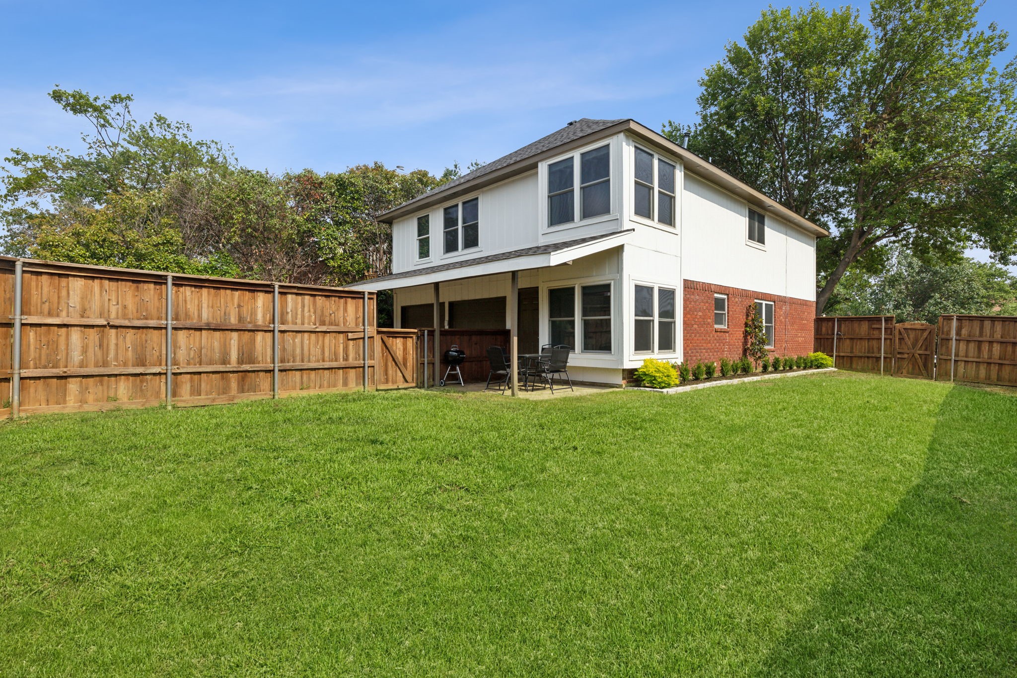 1101 Holly Drive