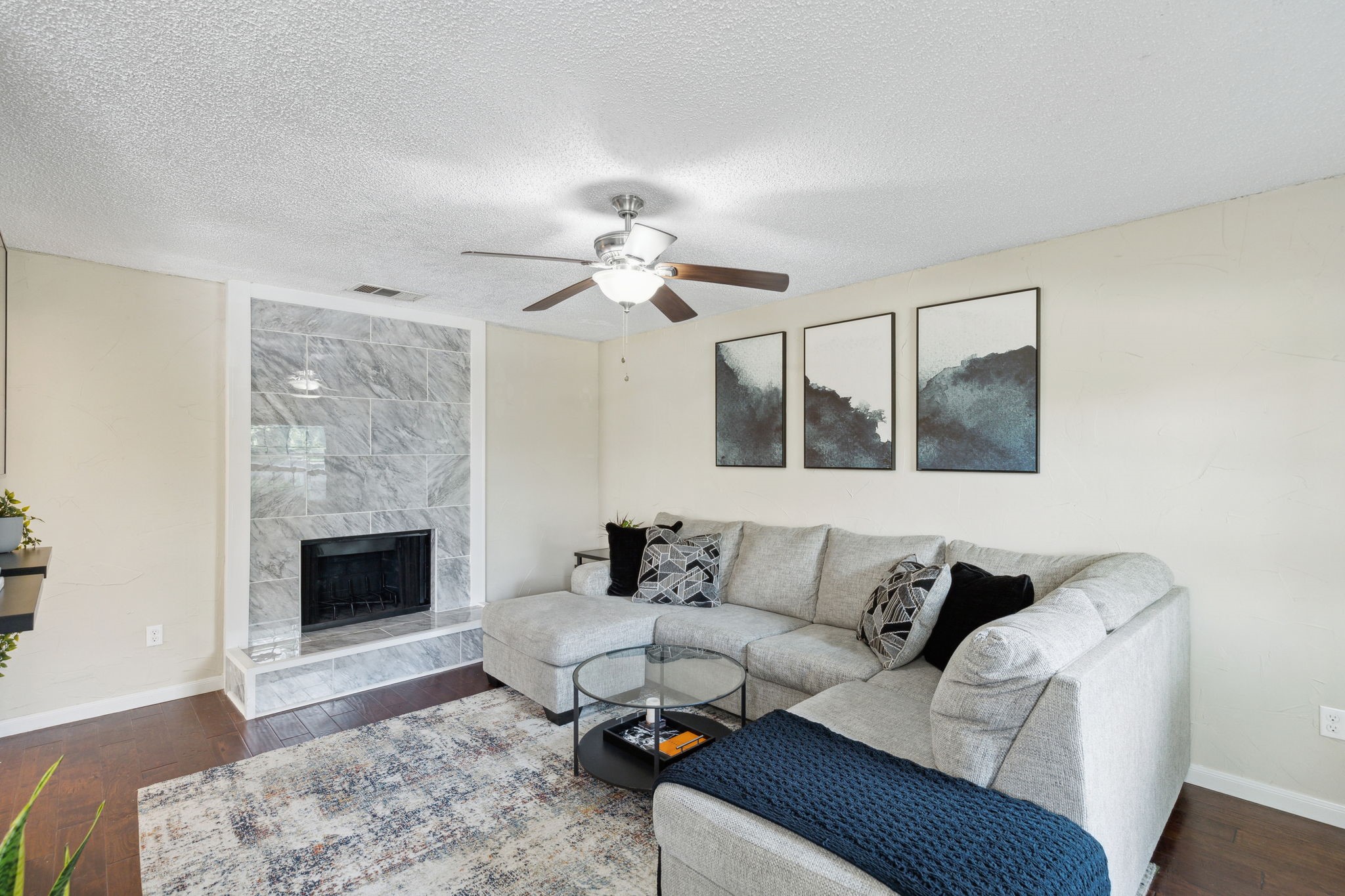 1101 Holly Drive