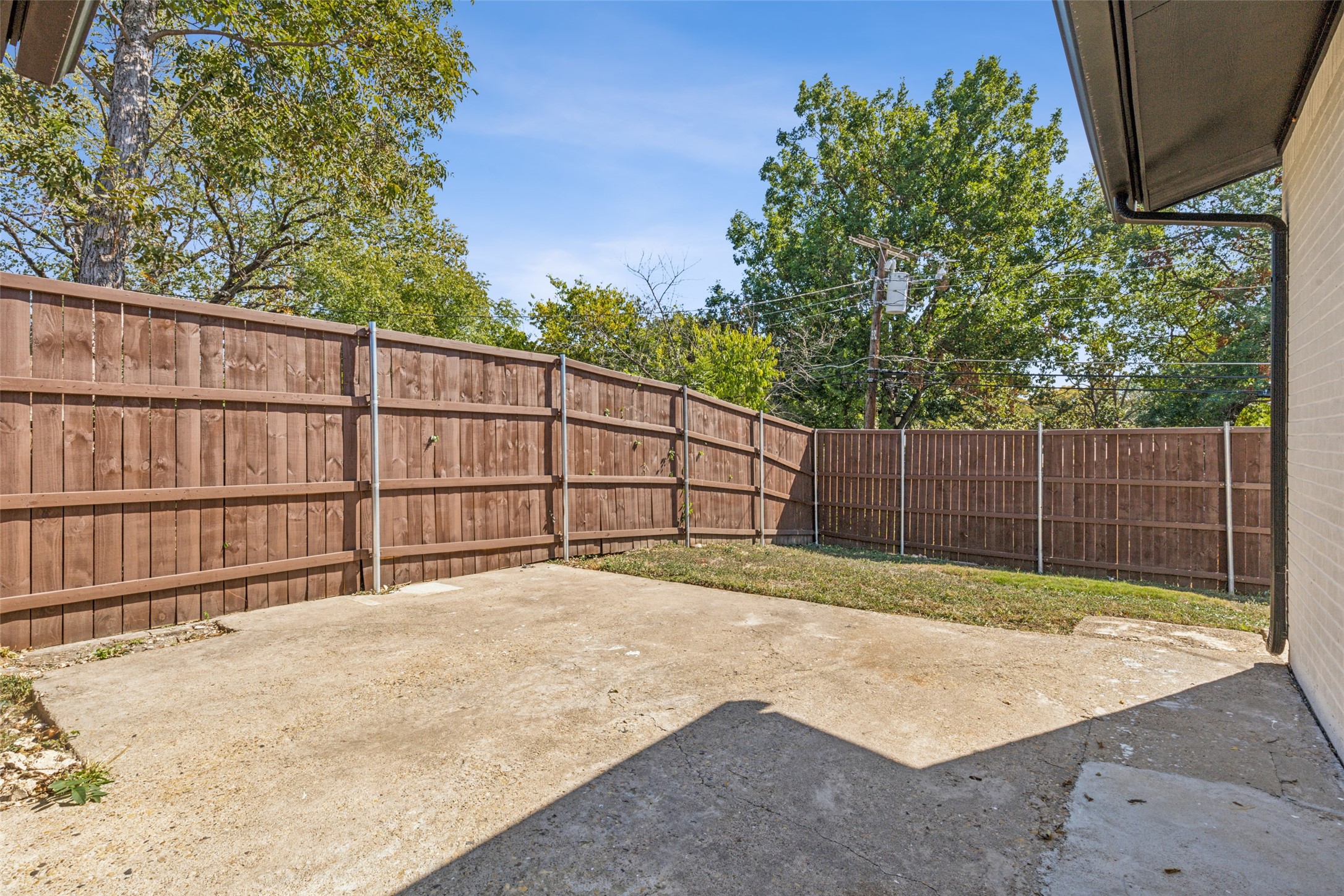 9779 Twin Creek Circle