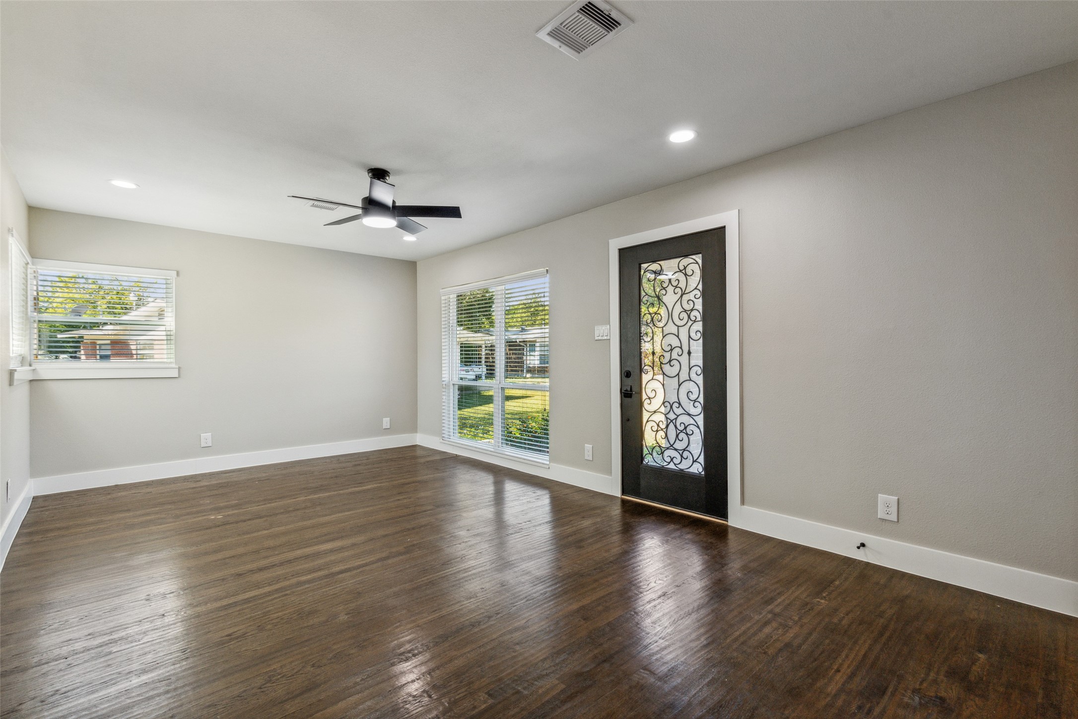 9779 Twin Creek Circle