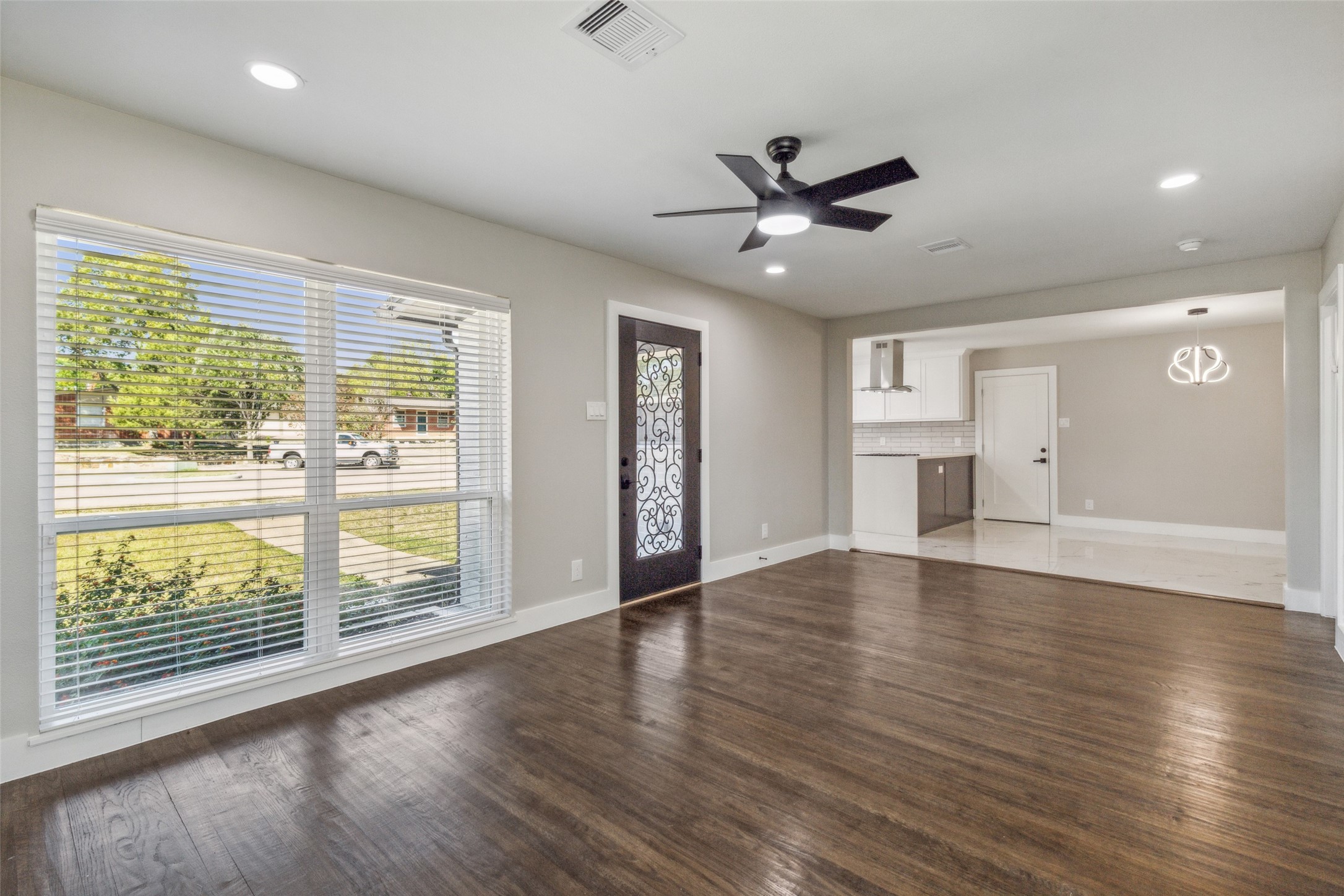 9779 Twin Creek Circle