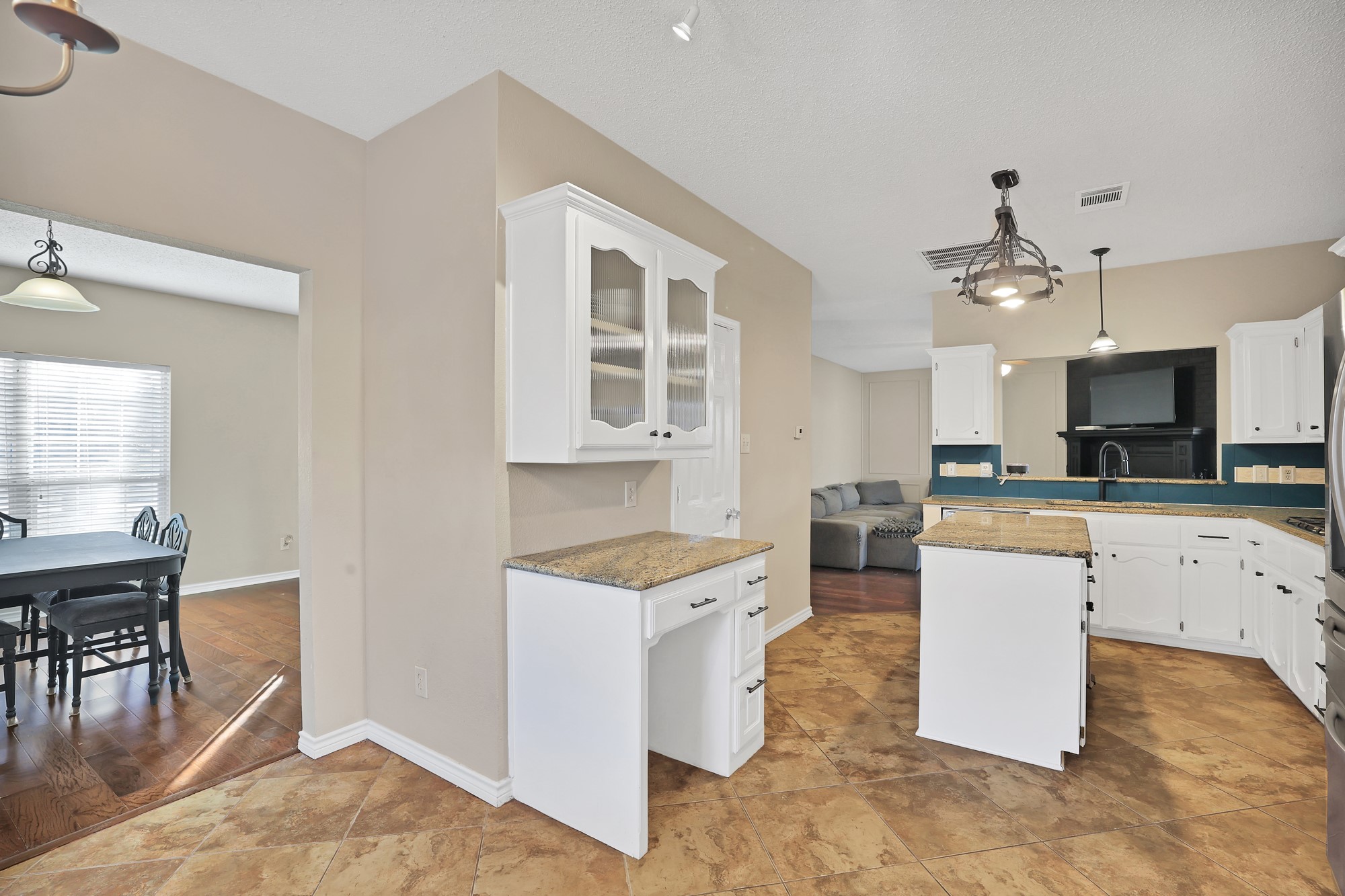 215 Tanglewood Drive