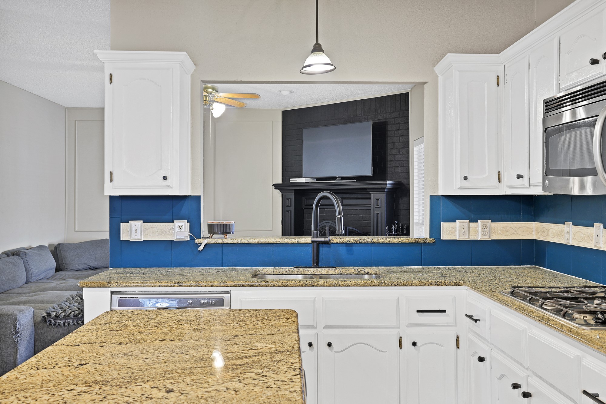 215 Tanglewood Drive