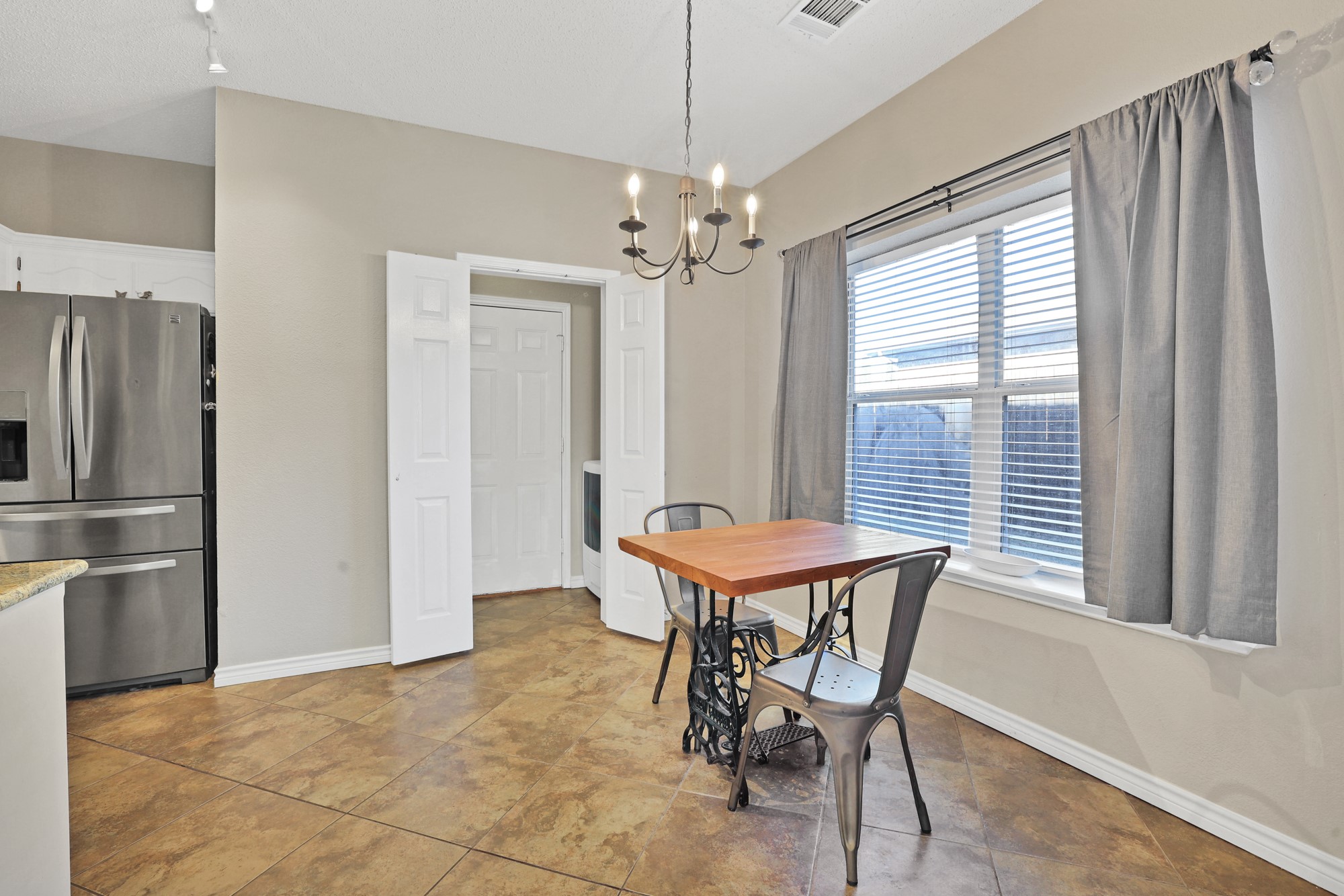 215 Tanglewood Drive