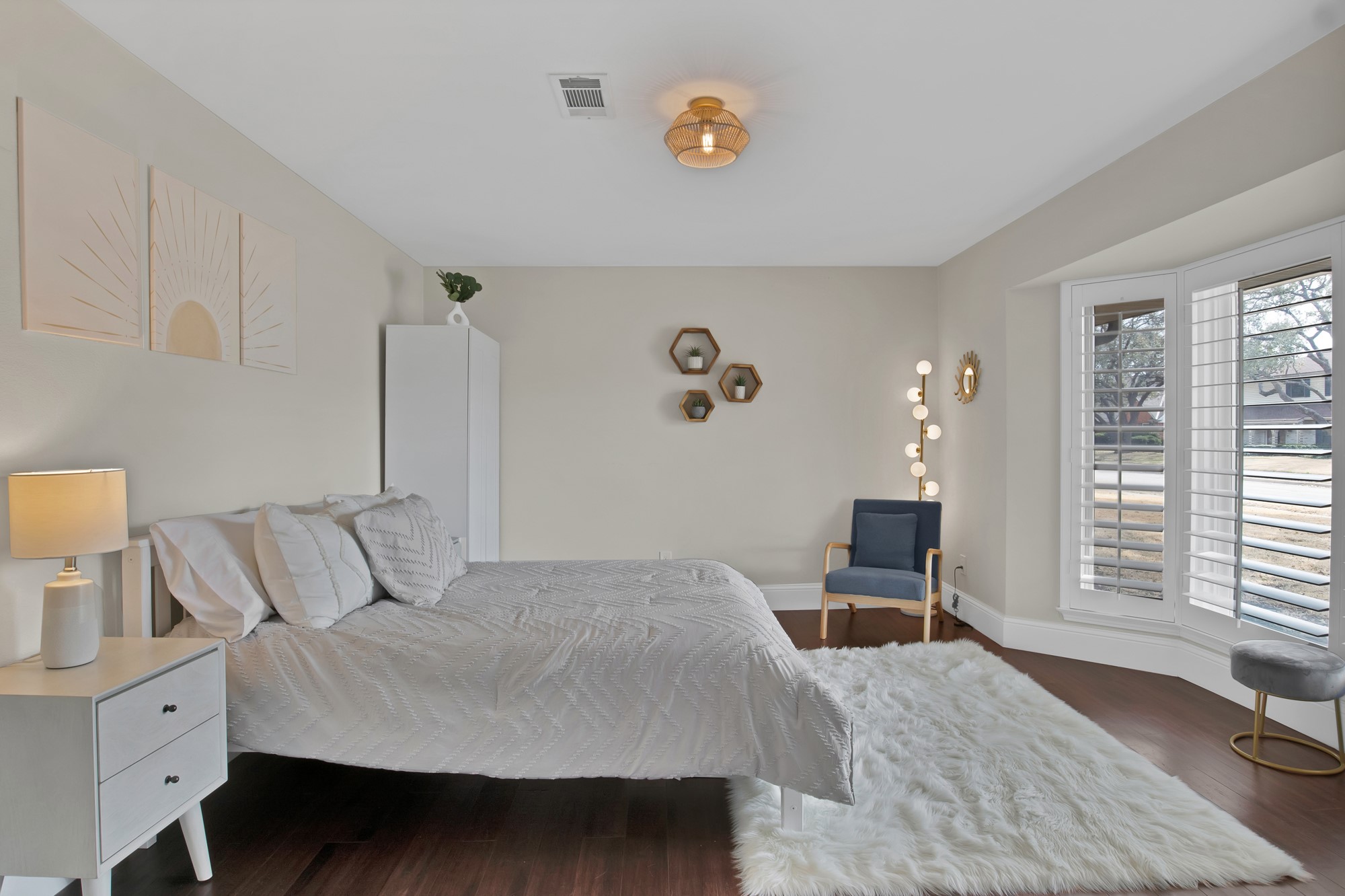 3911 Candlenut Lane