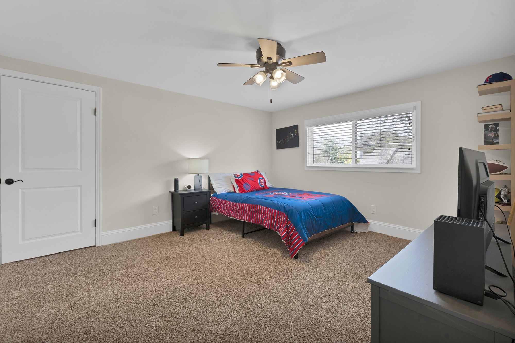3911 Candlenut Lane