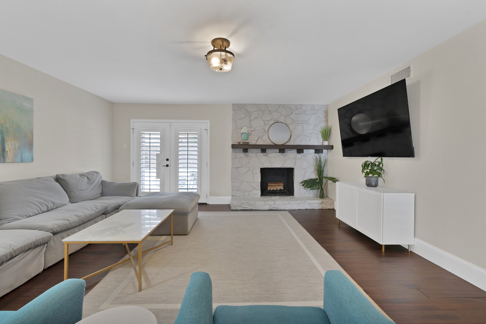 3911 Candlenut Lane