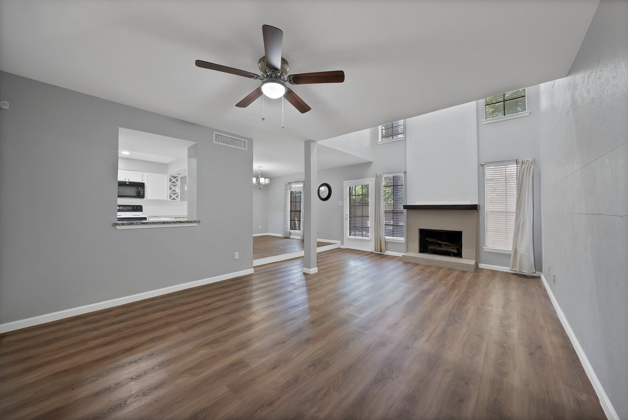 2900 Clear Springs Drive