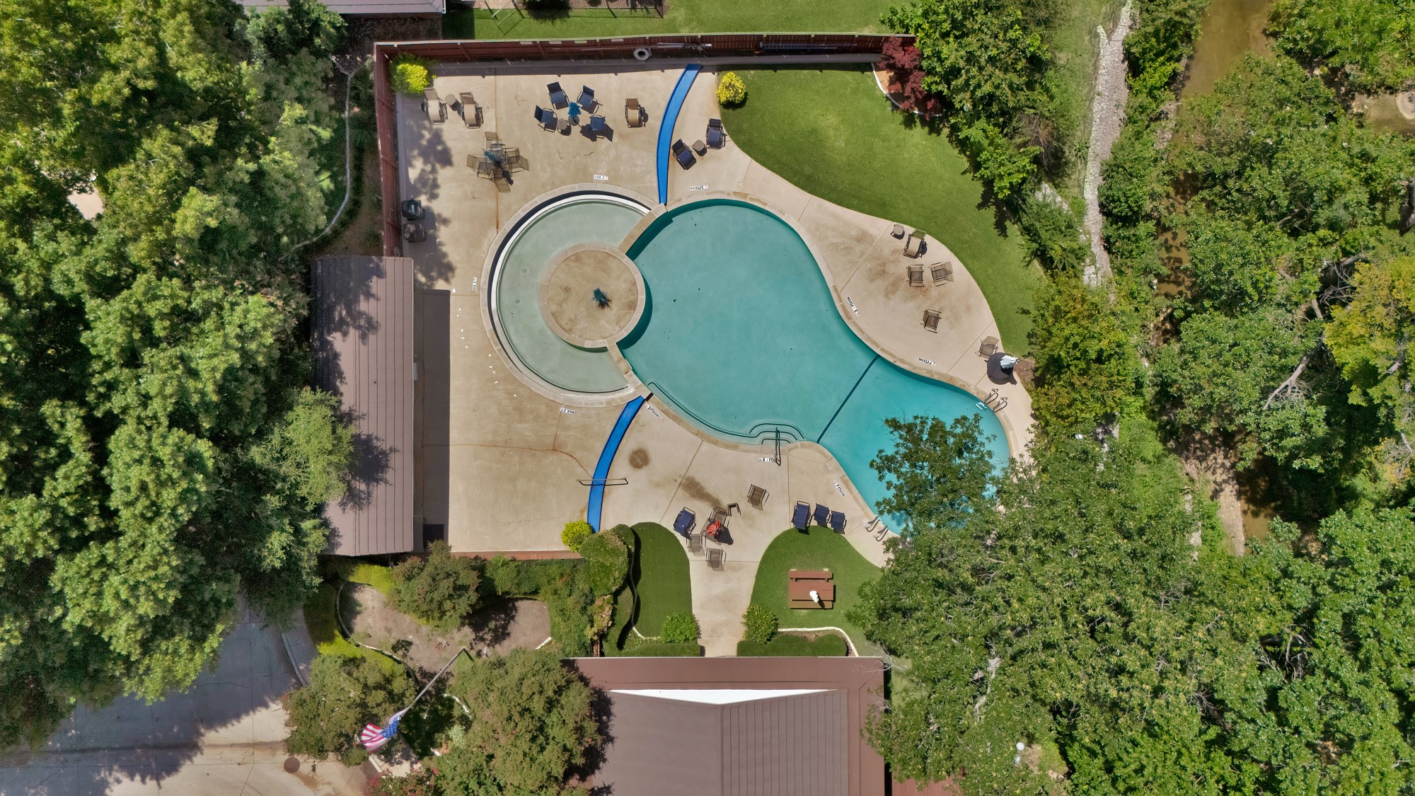 2900 Clear Springs Drive