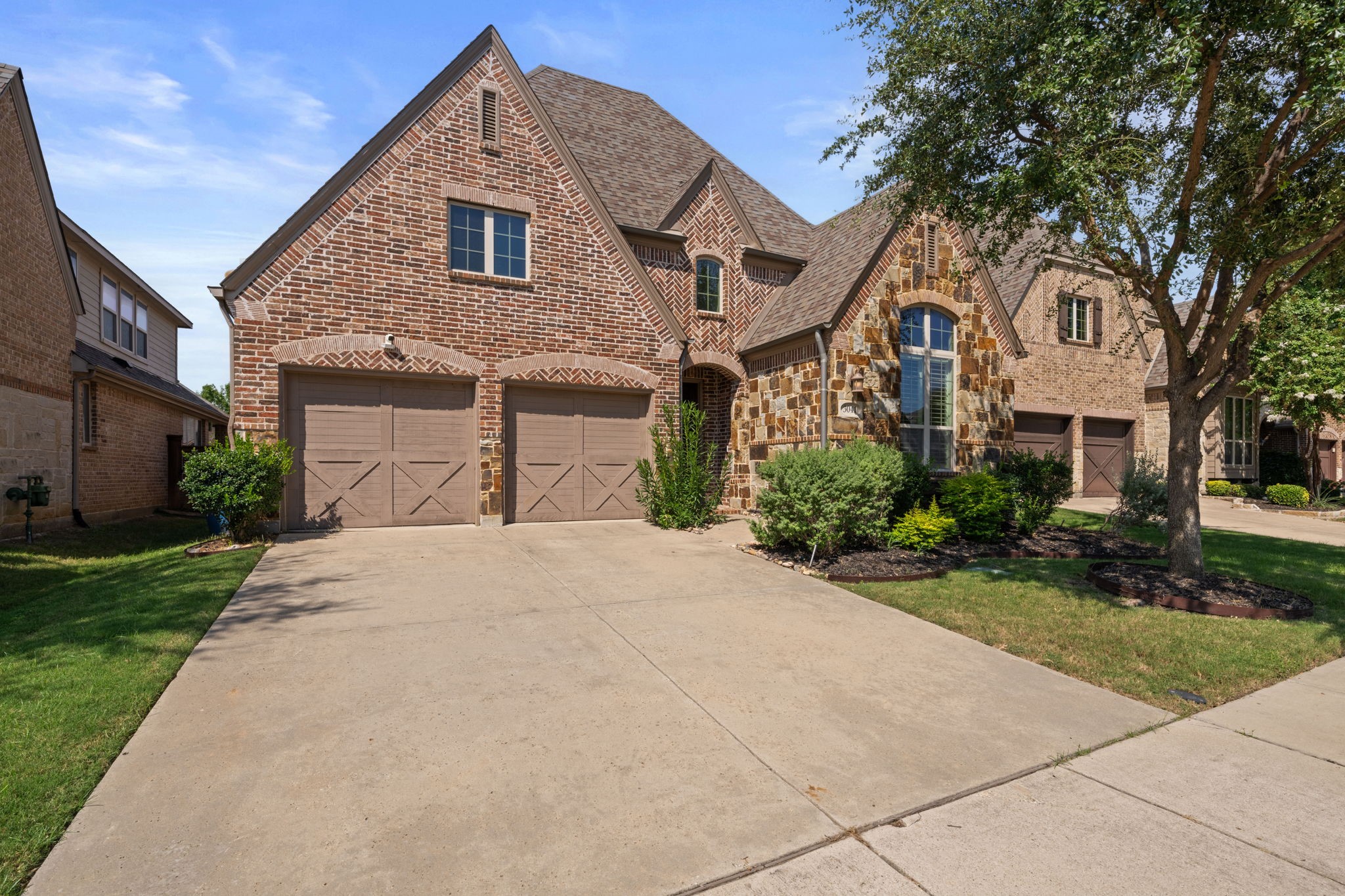 3041 Dunverny