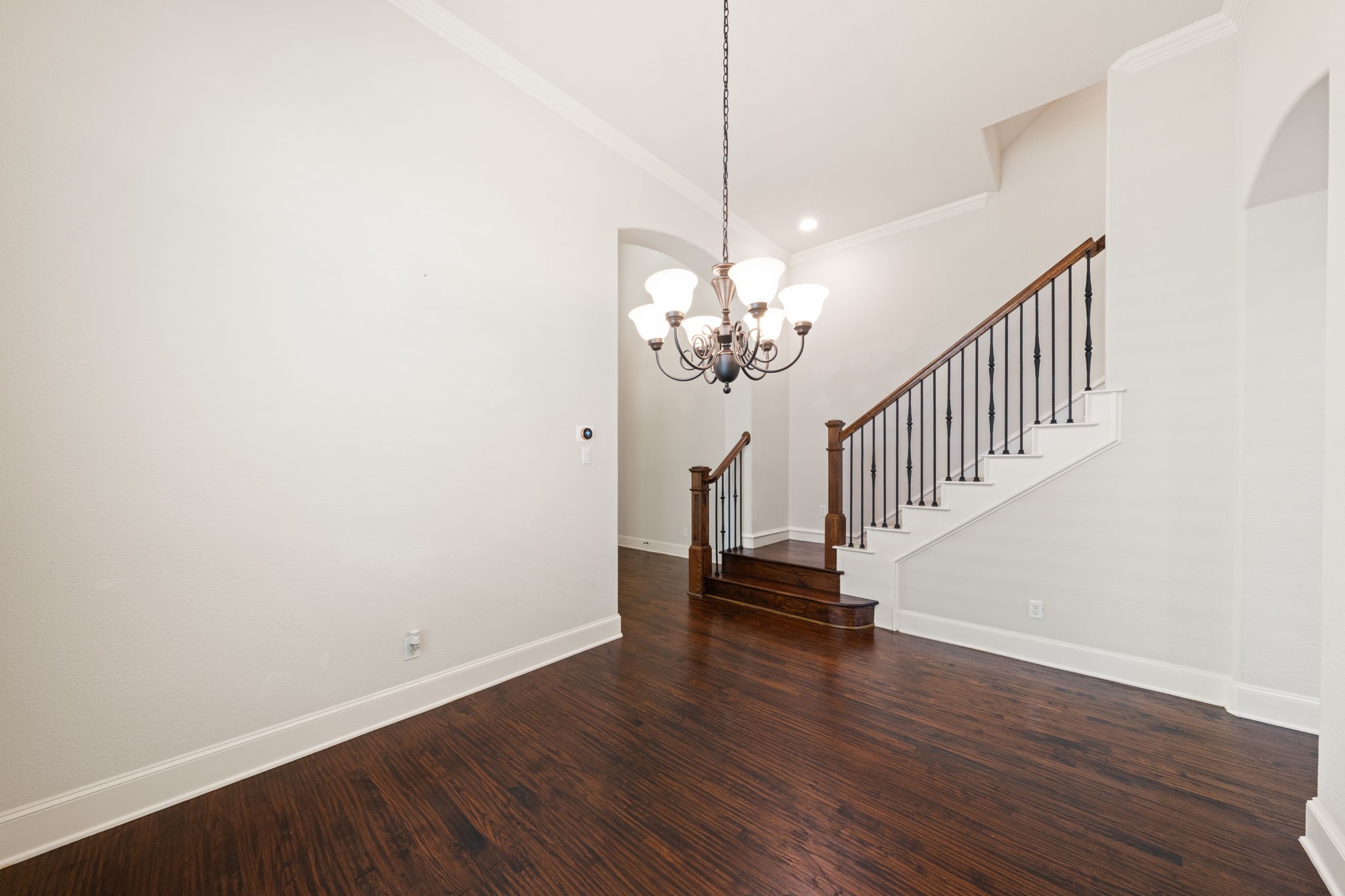 3041 Dunverny
