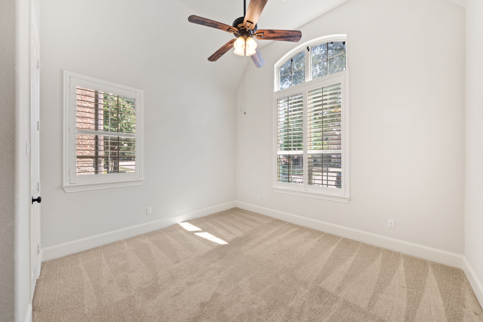 3041 Dunverny