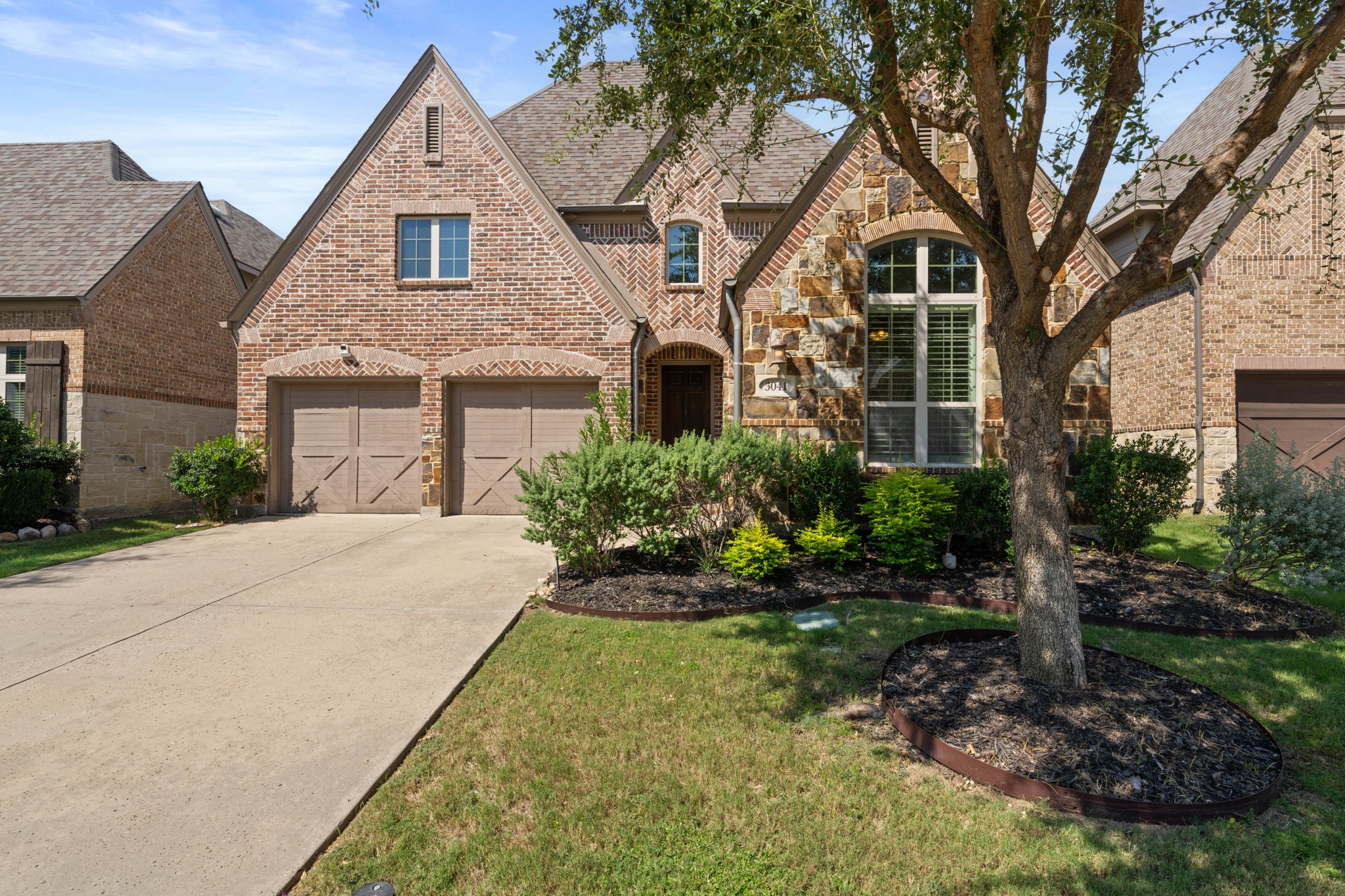 3041 Dunverny
