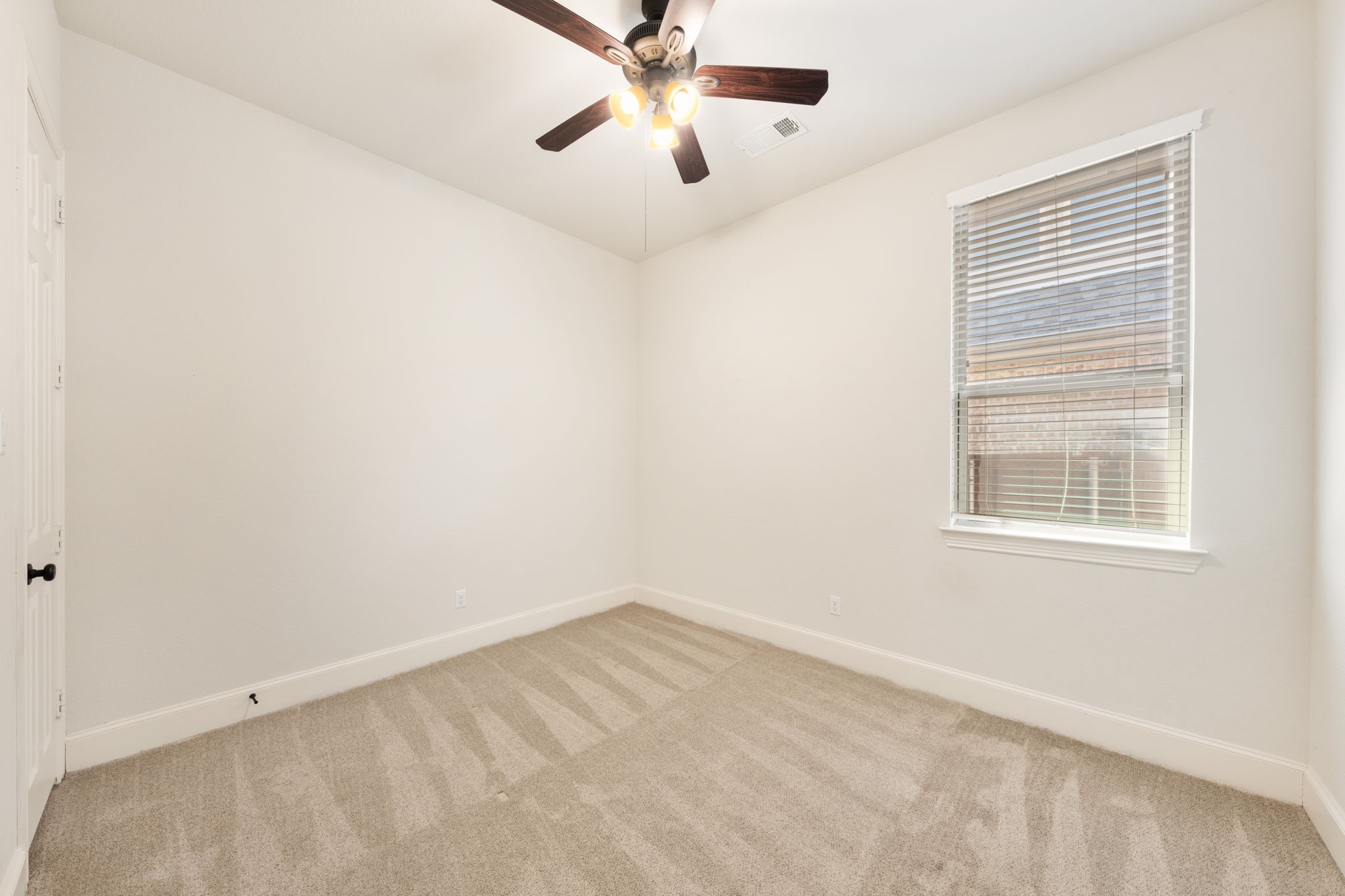3041 Dunverny