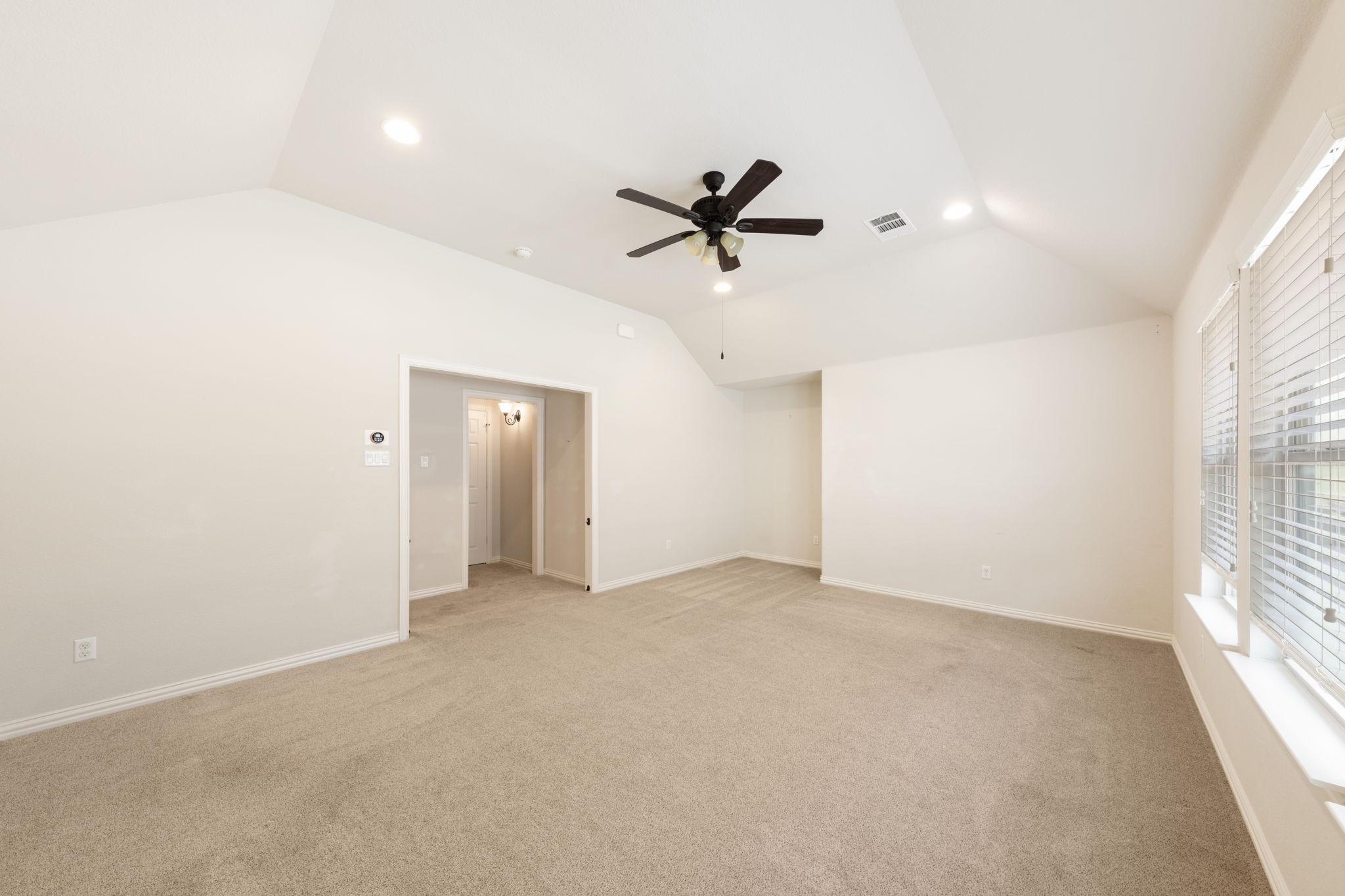 3041 Dunverny