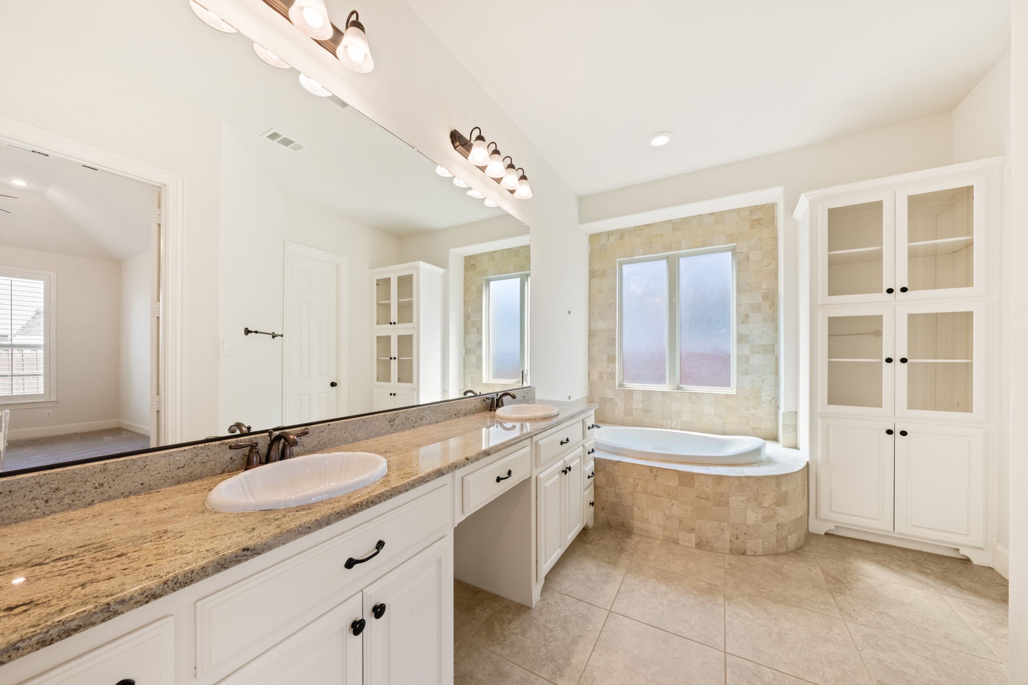 3041 Dunverny