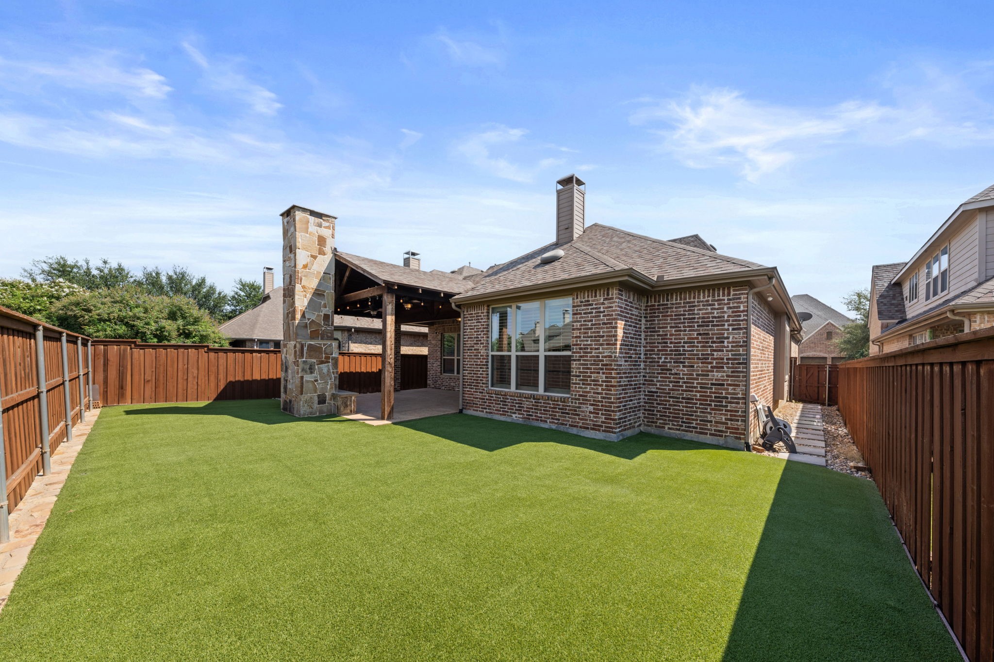 3041 Dunverny