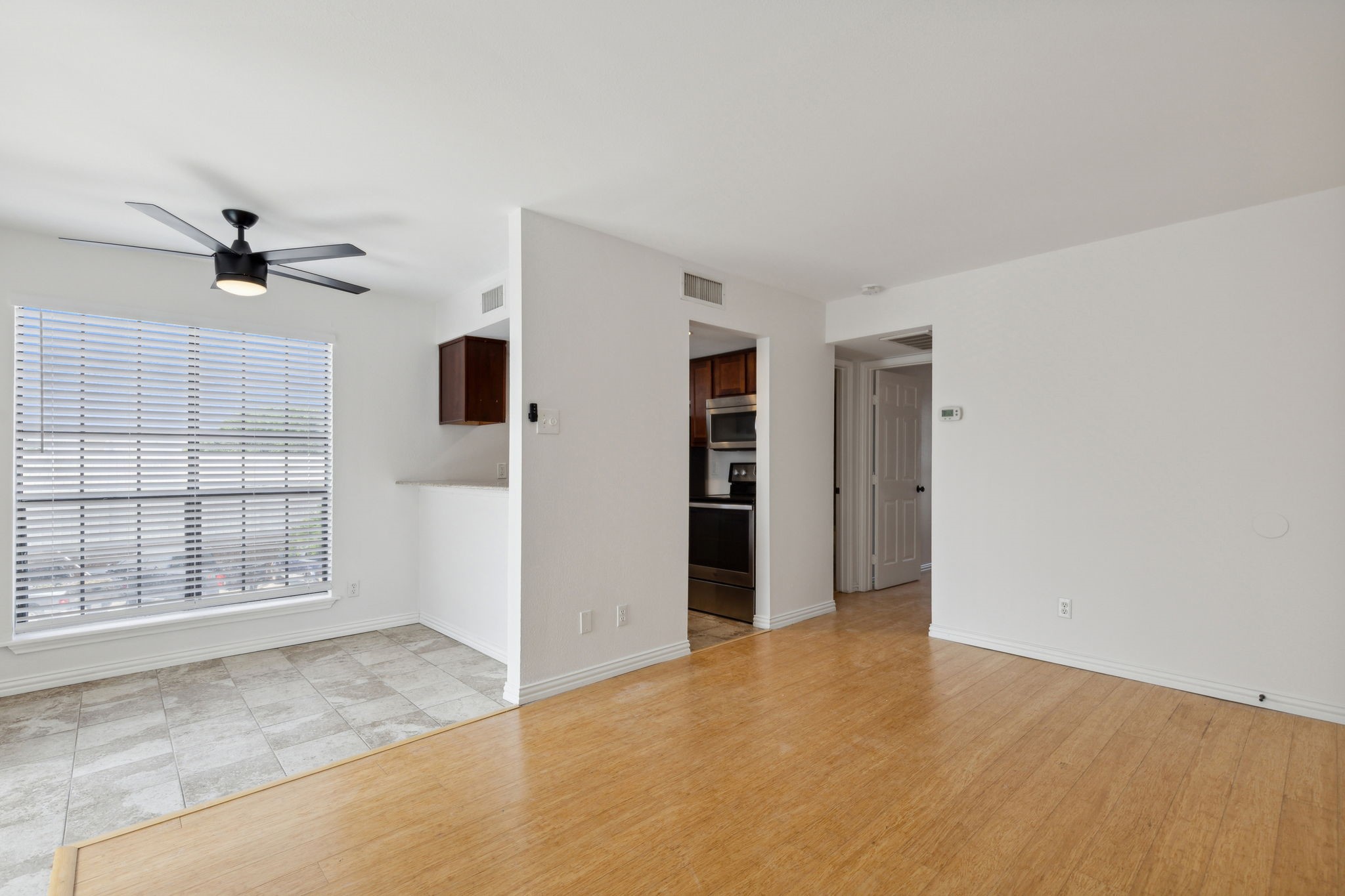 7621 Mccallum Boulevard 215