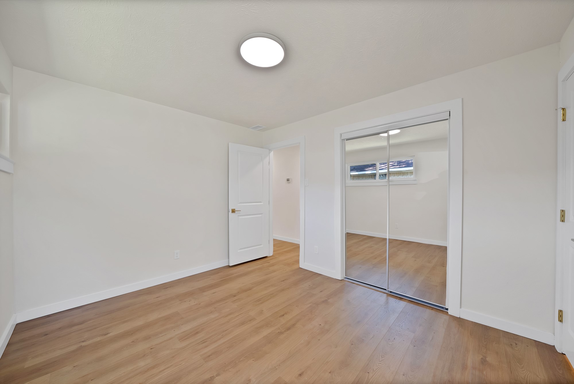 5706 Hillcroft Street