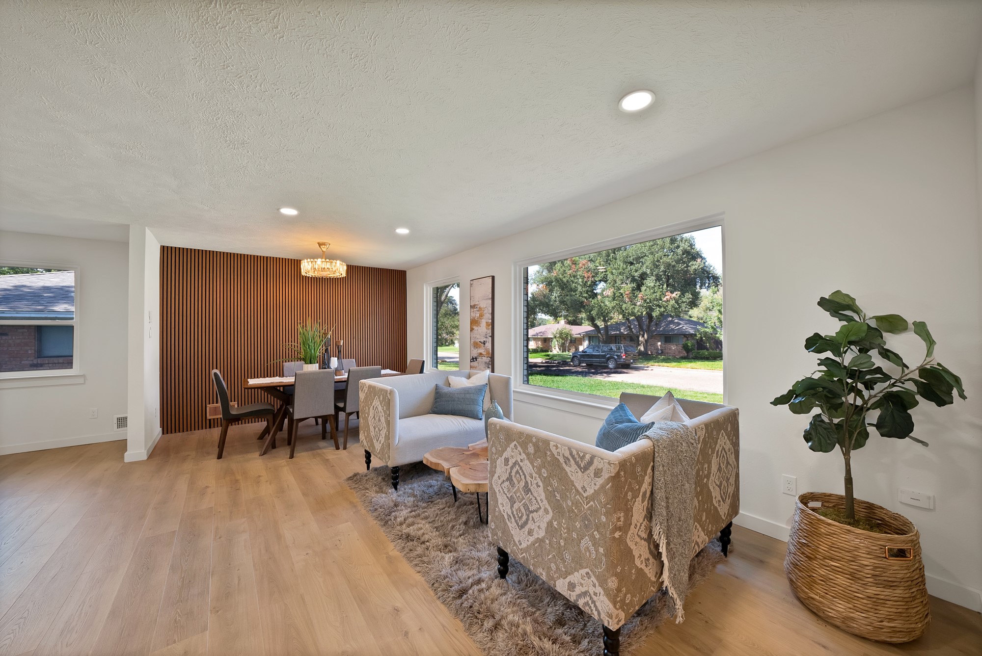 5706 Hillcroft Street